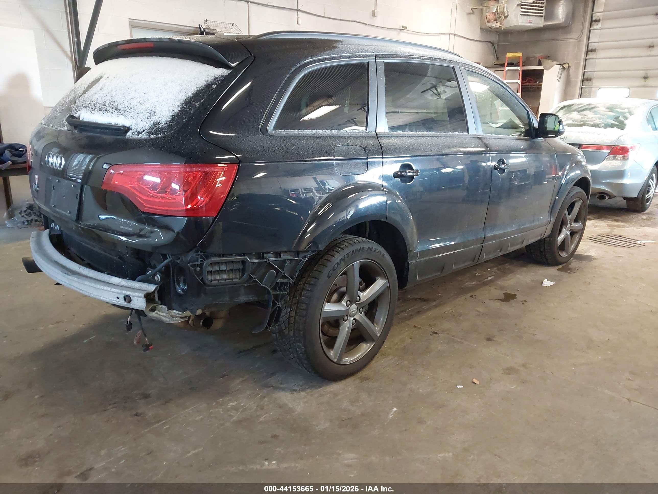 AUDI Q7 image 4