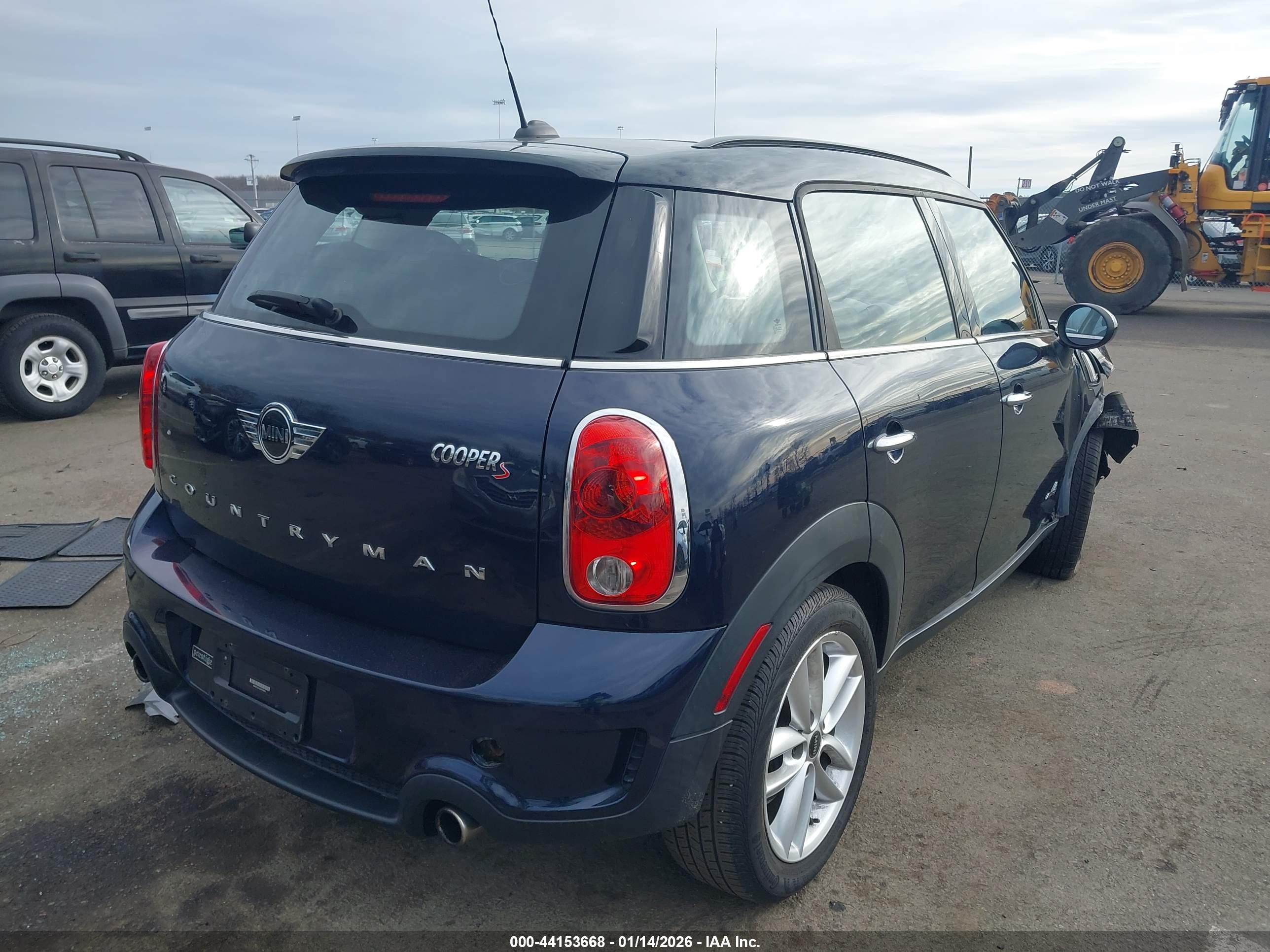 MINI COUNTRYMAN image 4
