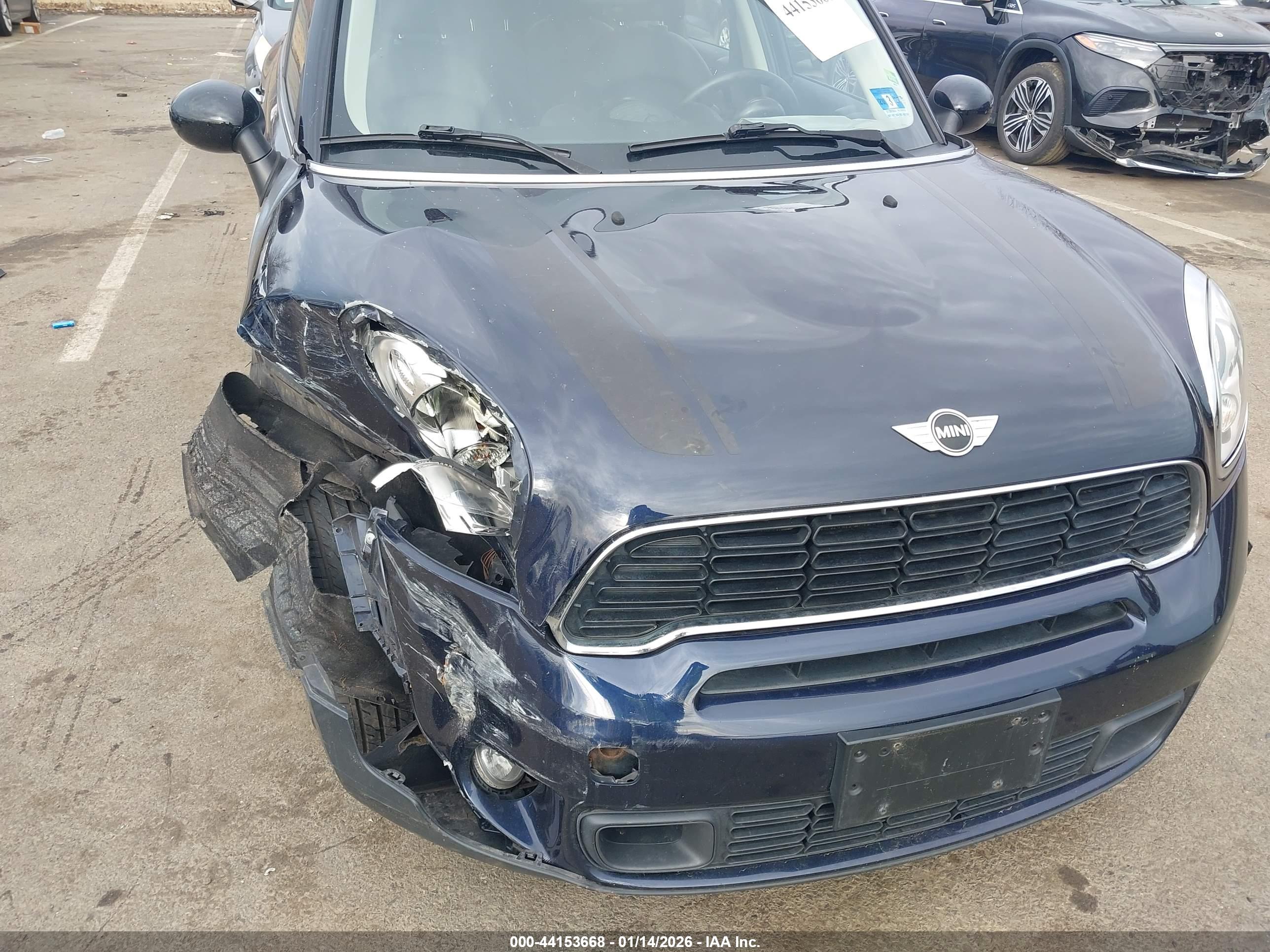 MINI COUNTRYMAN image 6