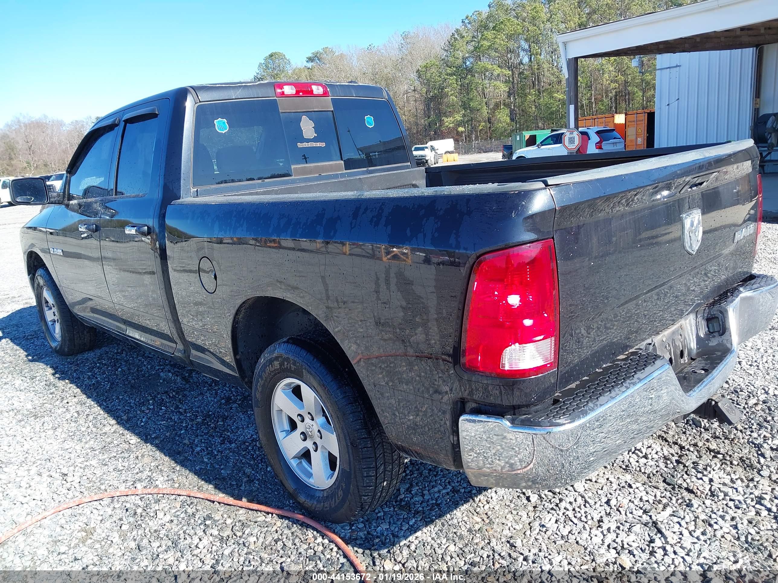 DODGE RAM image 3
