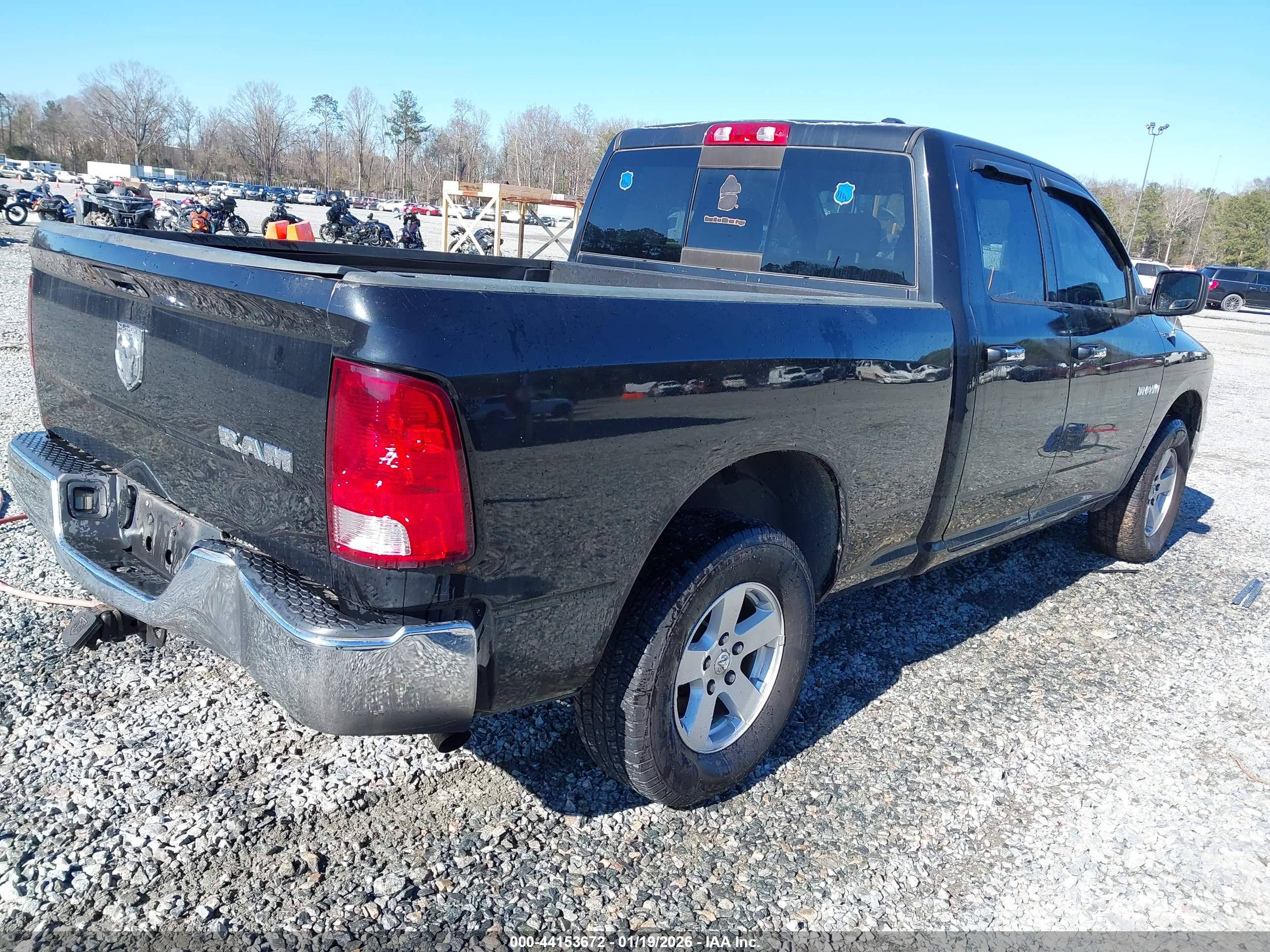 DODGE RAM image 4