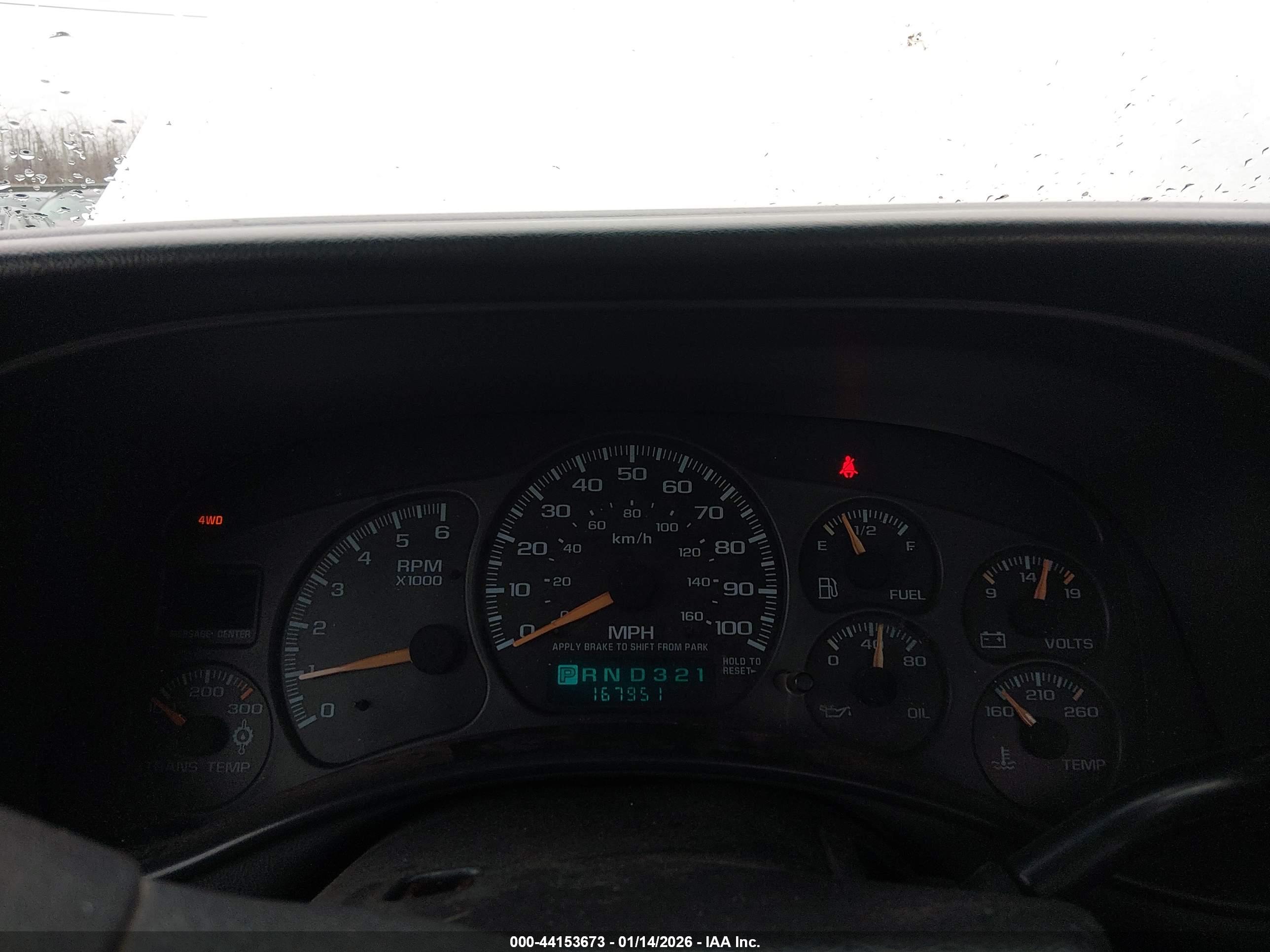 CHEVROLET SILVERADO image 7