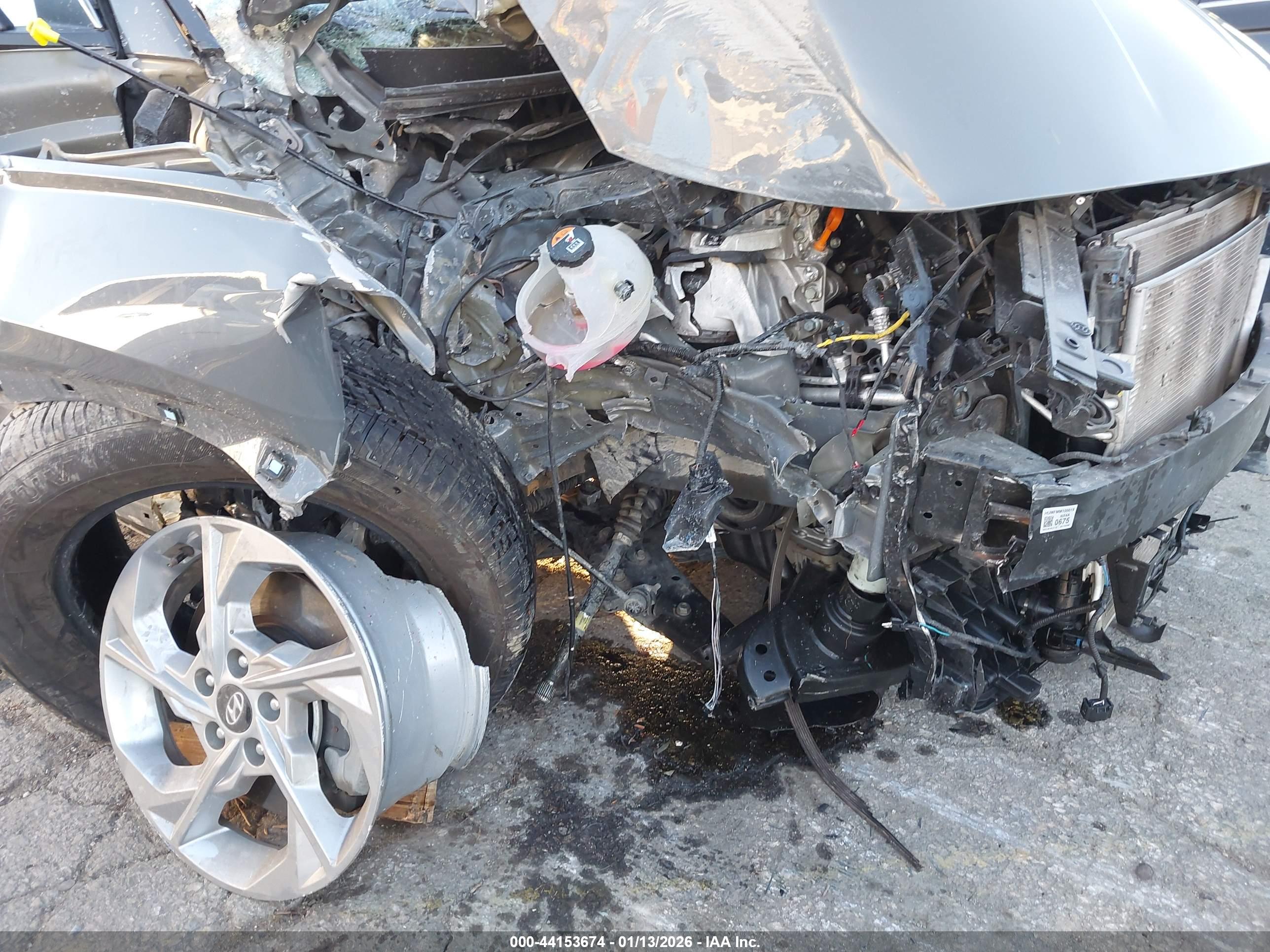 HYUNDAI TUCSON image 6