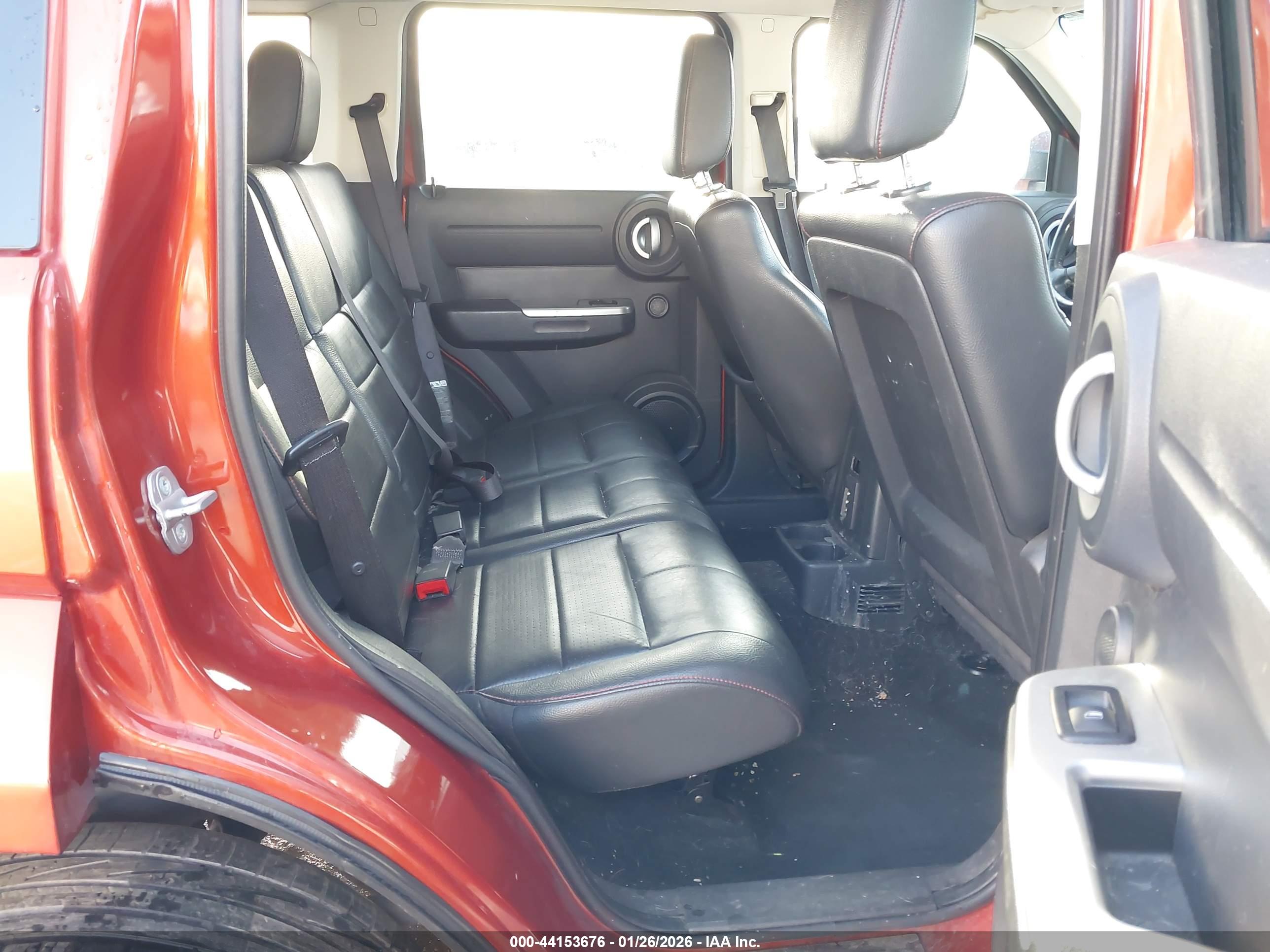 DODGE NITRO image 8
