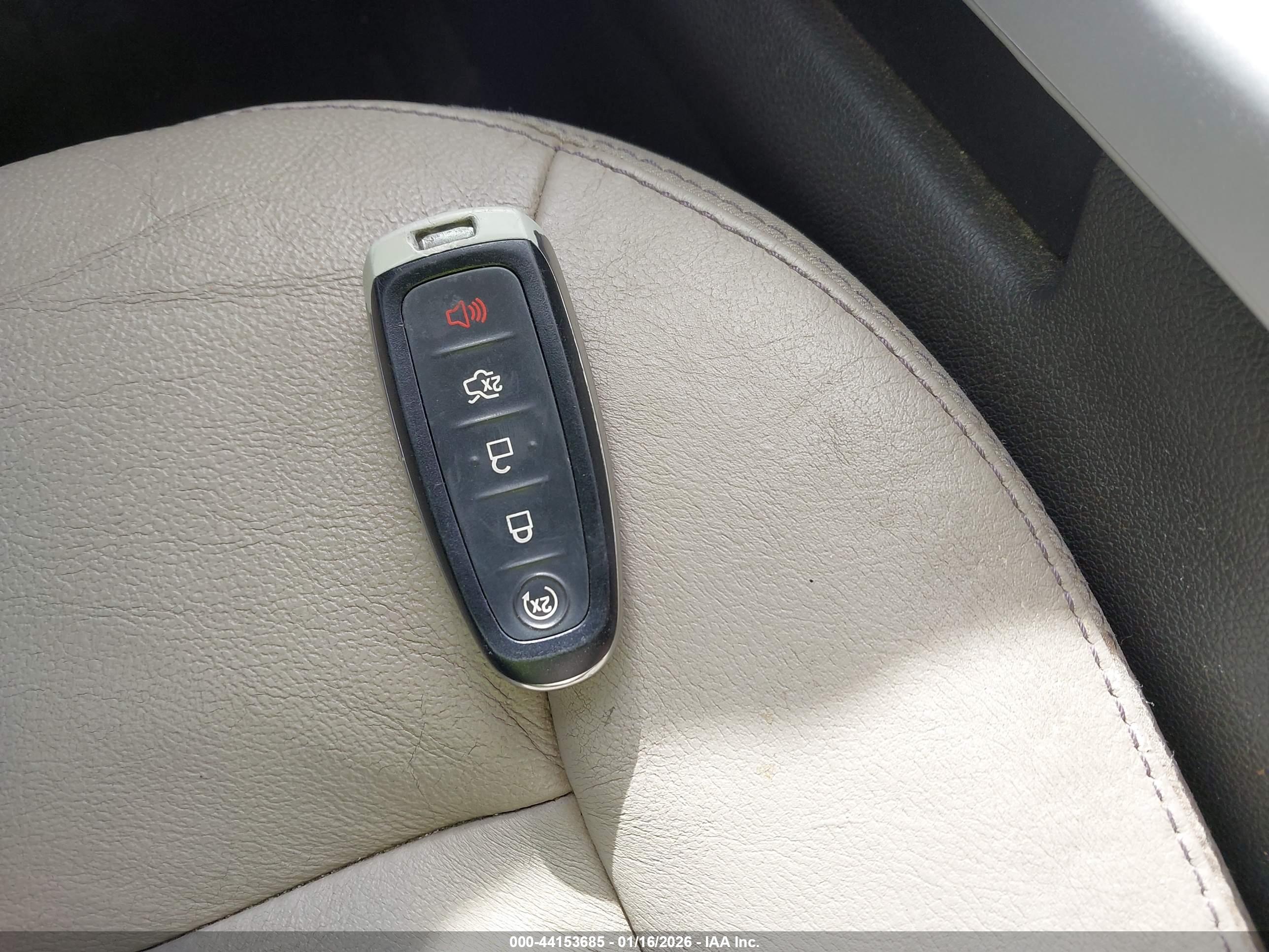 FORD EDGE image 11