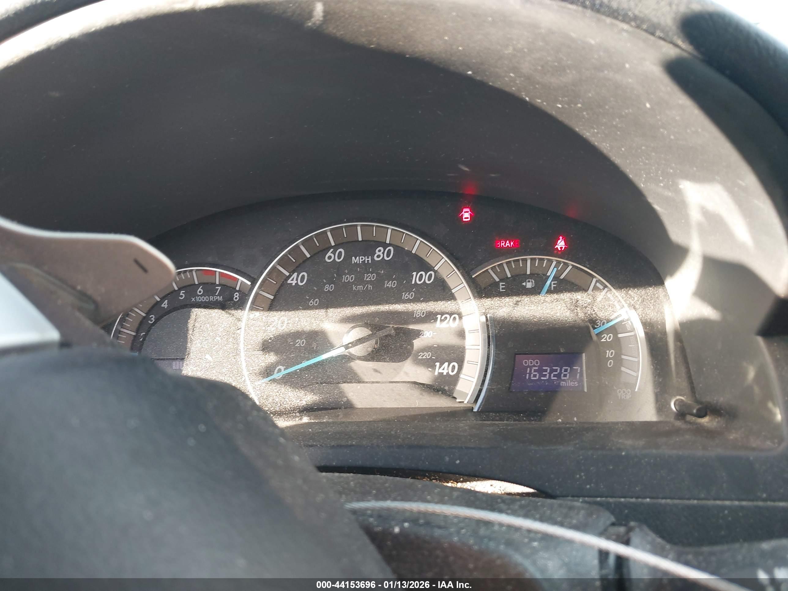TOYOTA CAMRY image 7