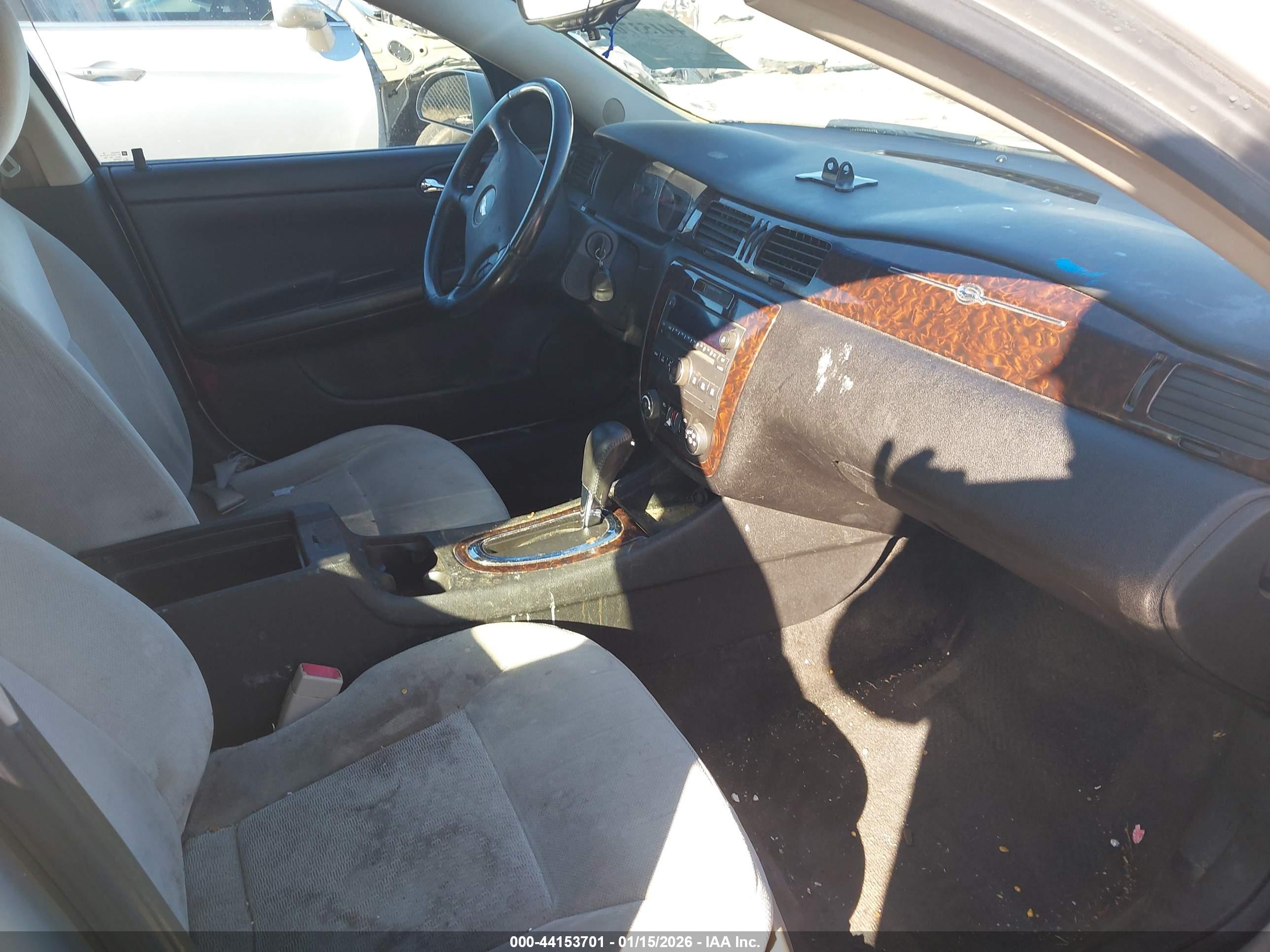 CHEVROLET IMPALA image 5