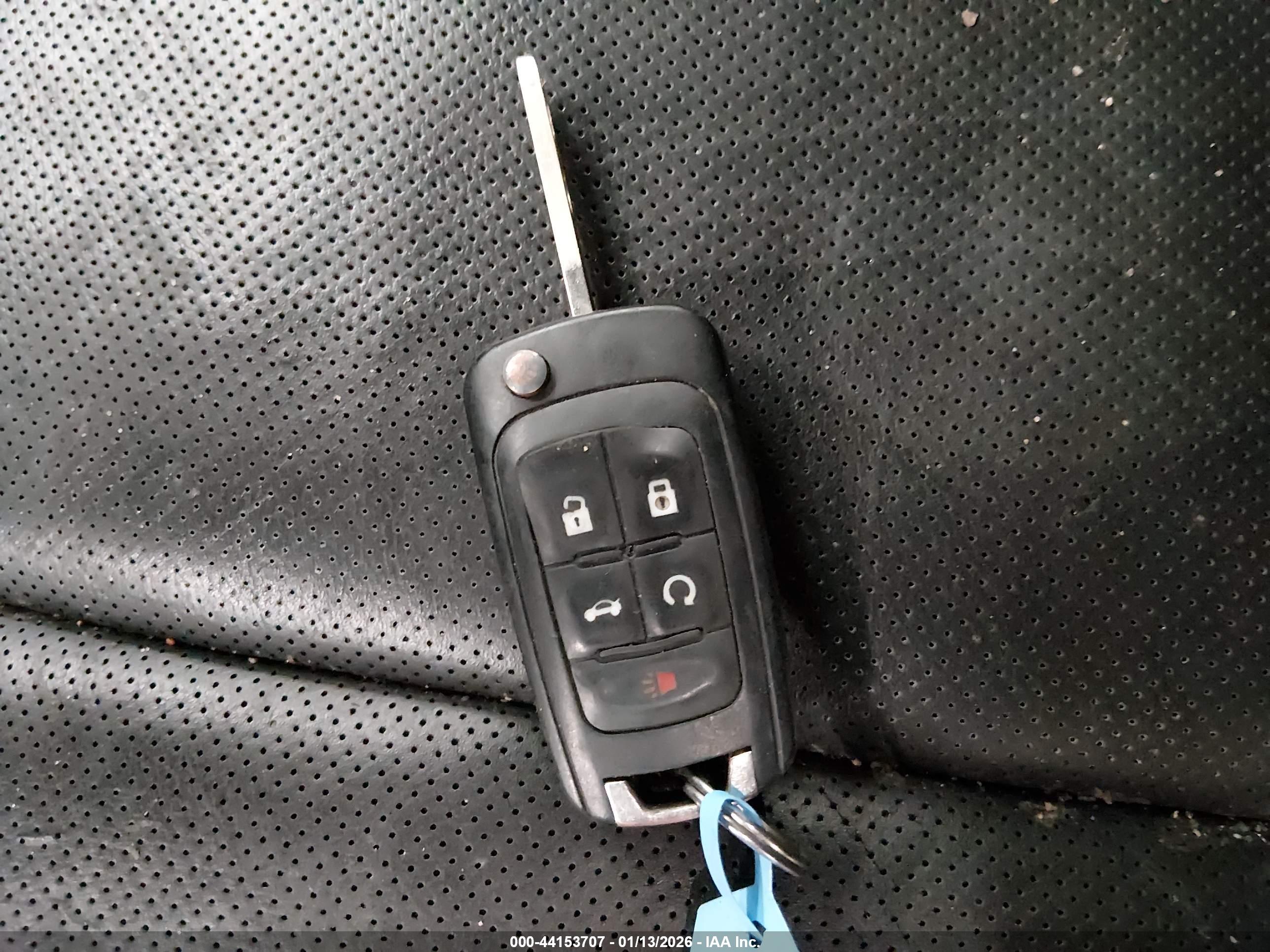 CHEVROLET EQUINOX image 11