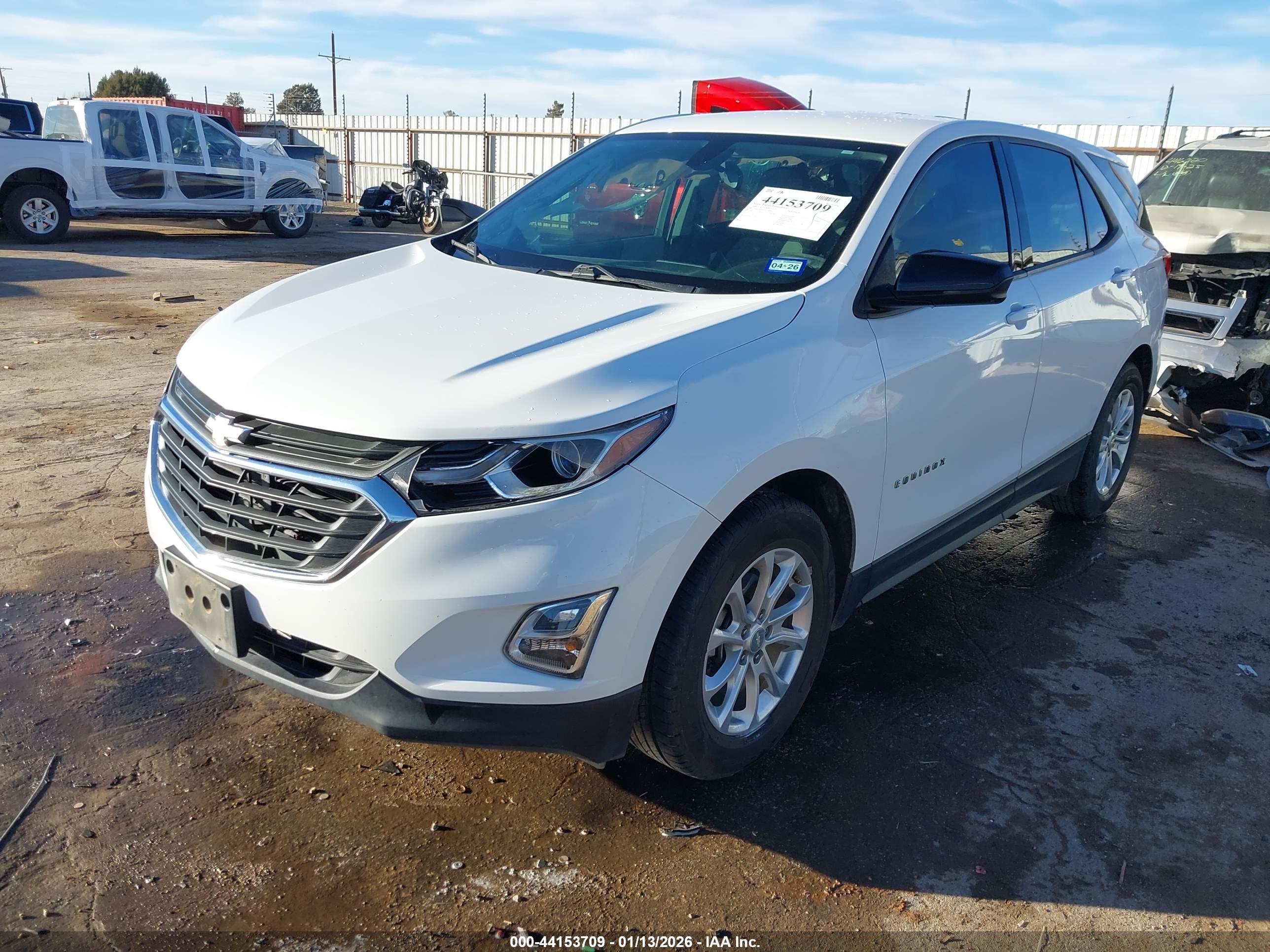 CHEVROLET EQUINOX image 2