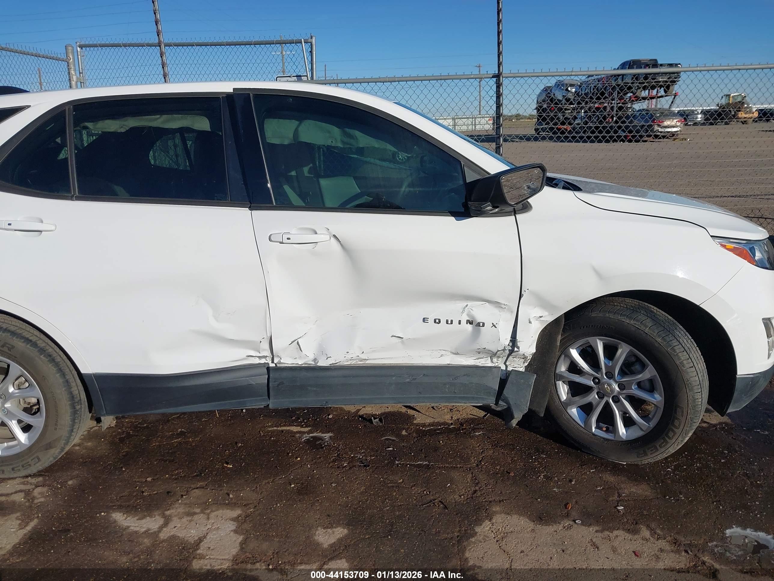 CHEVROLET EQUINOX image 6