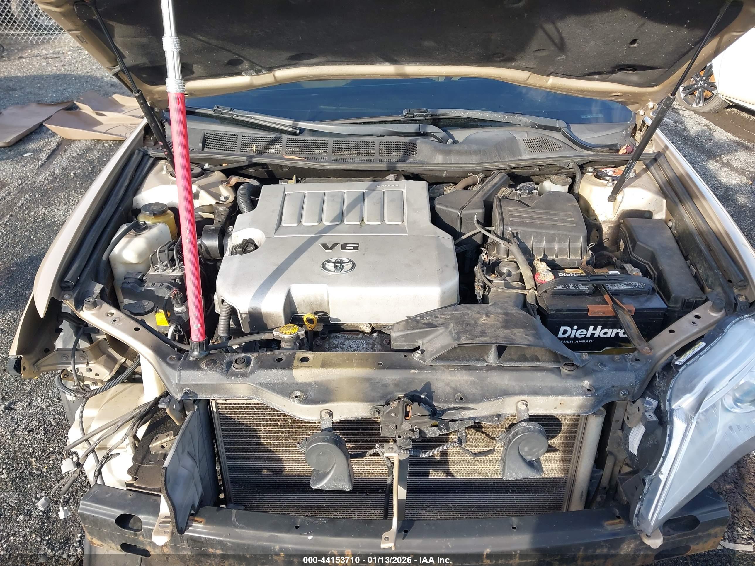 TOYOTA AVALON image 10