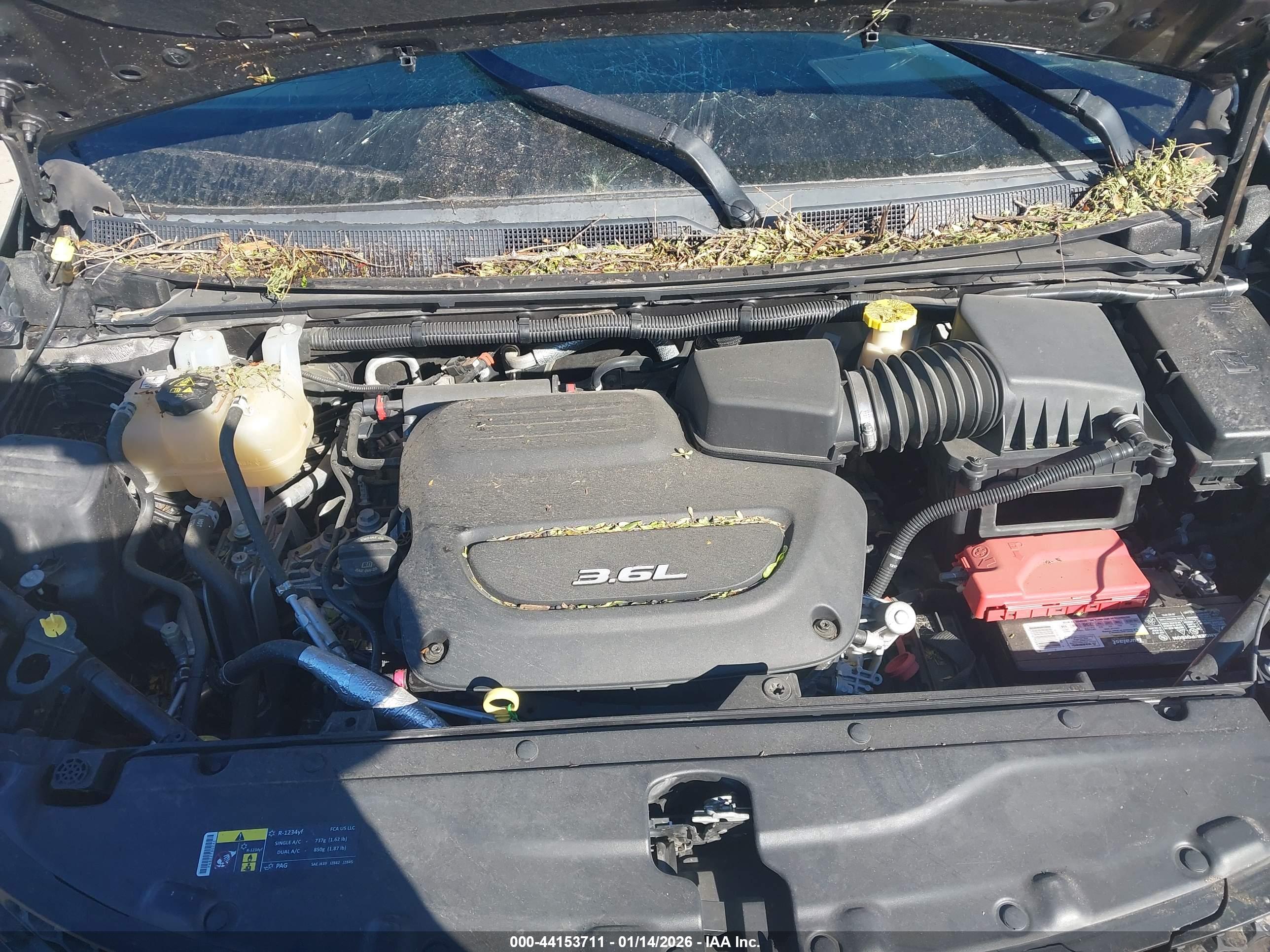 CHRYSLER PACIFICA image 10