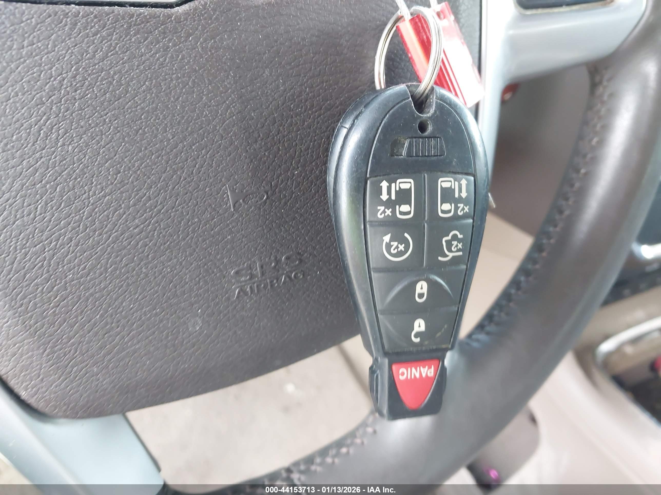 CHRYSLER TOWN image 11