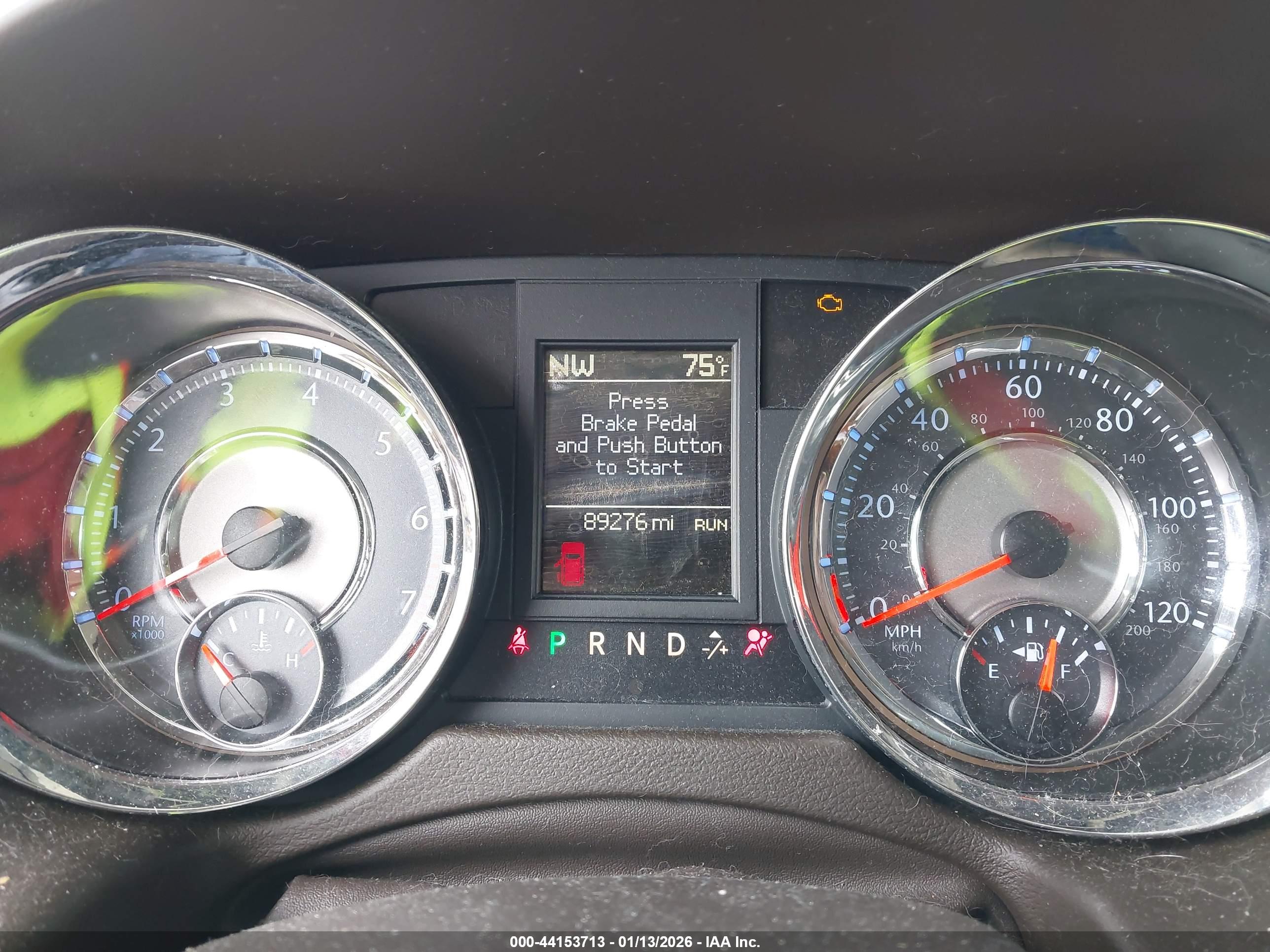 CHRYSLER TOWN image 7