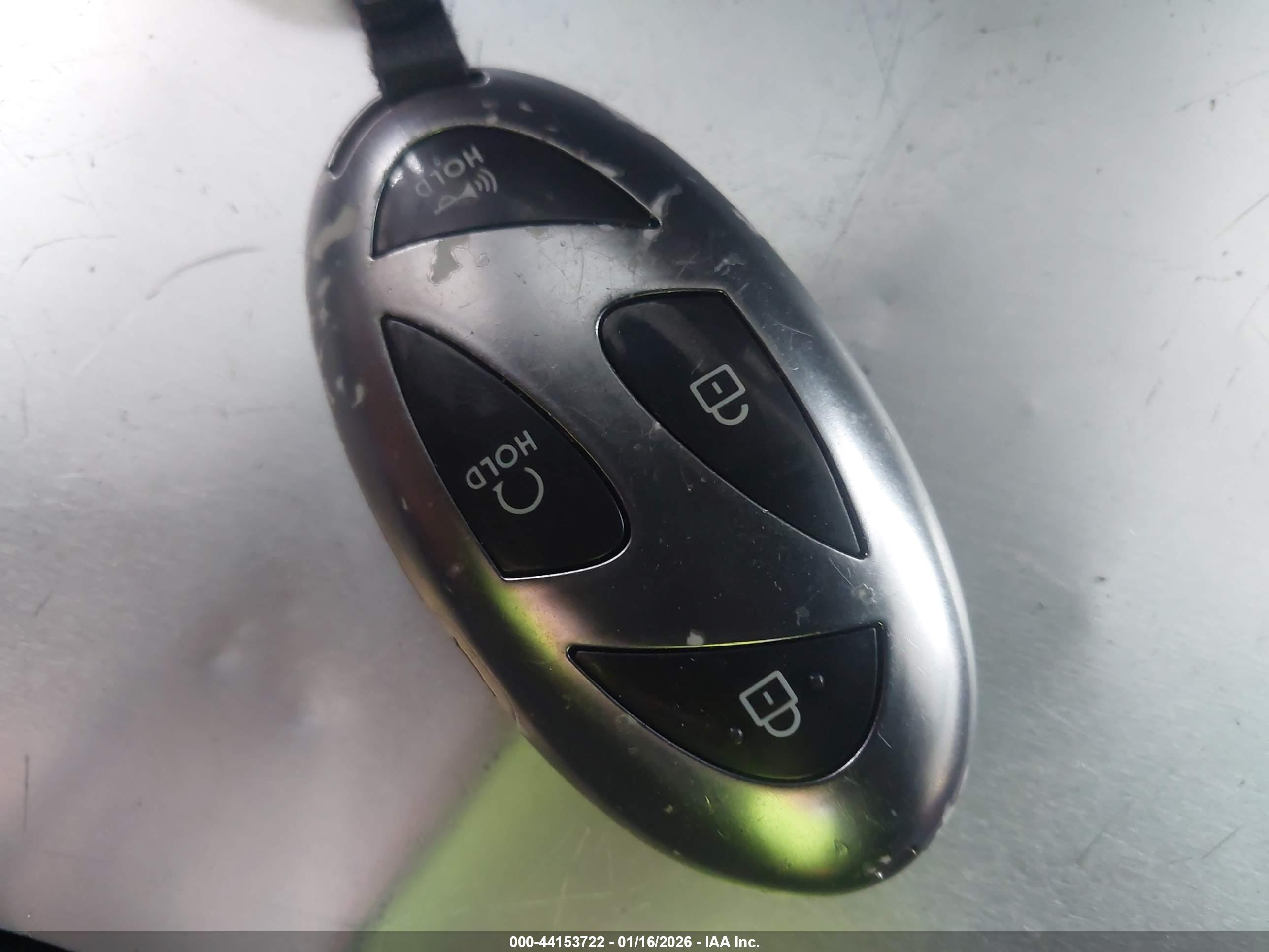 HYUNDAI ELANTRA image 11