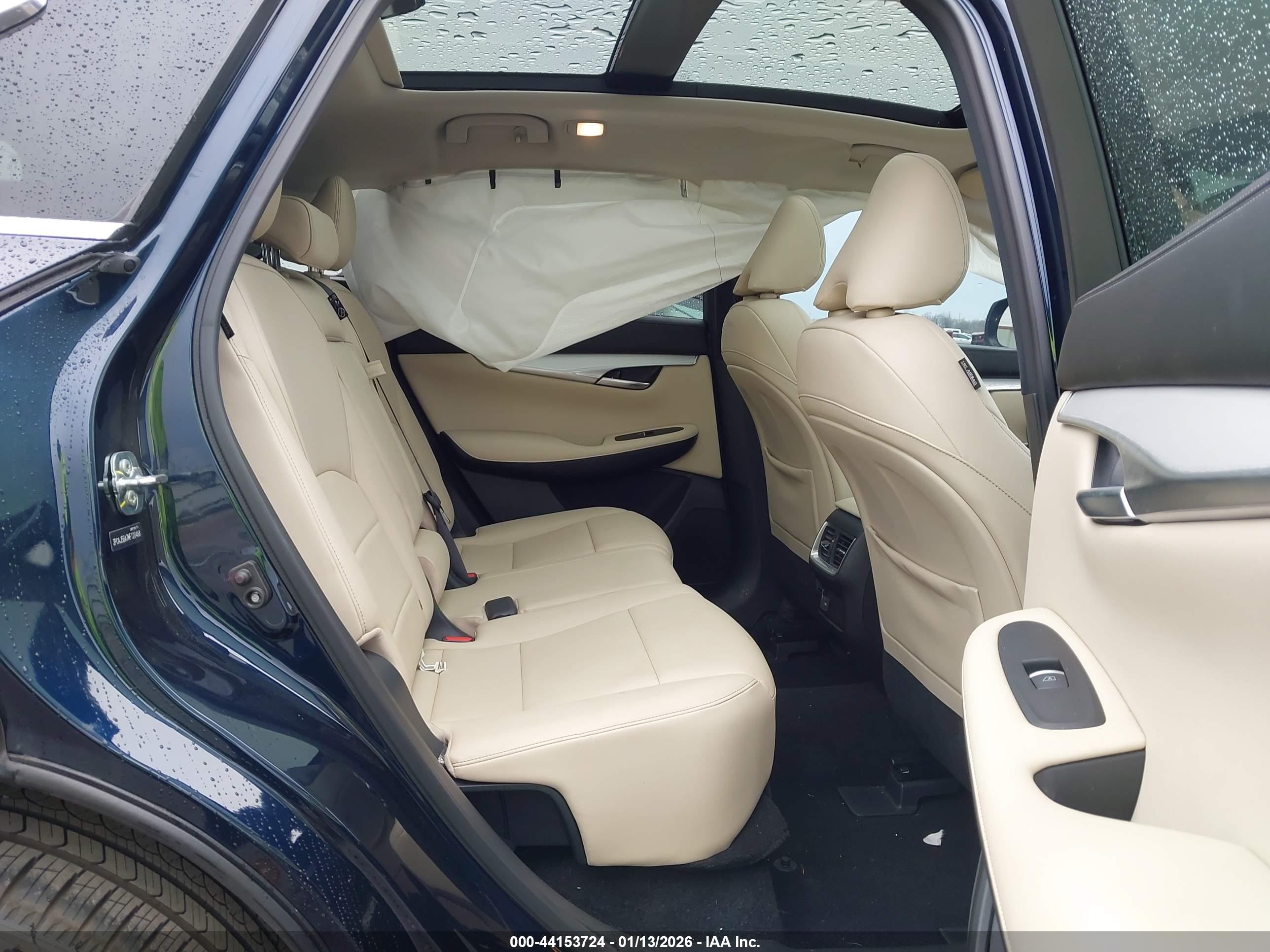 INFINITI QX50 image 8