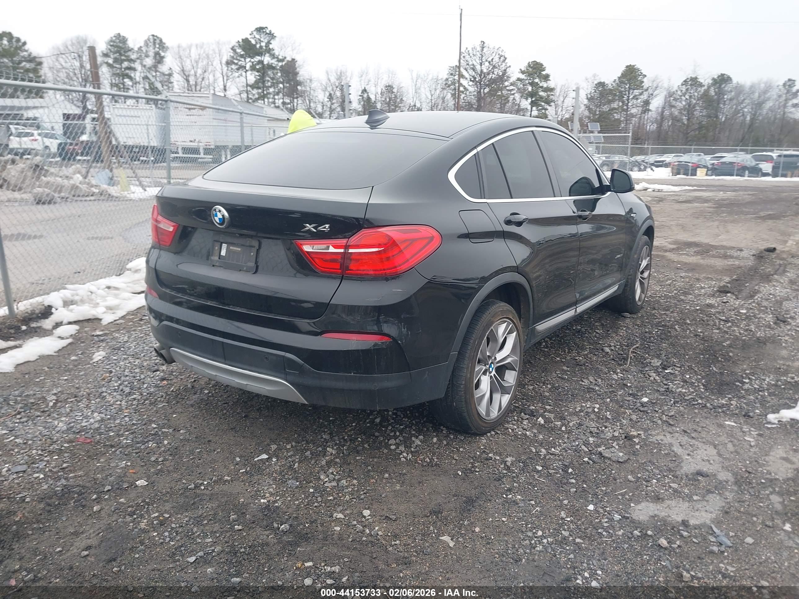 BMW X4 image 4