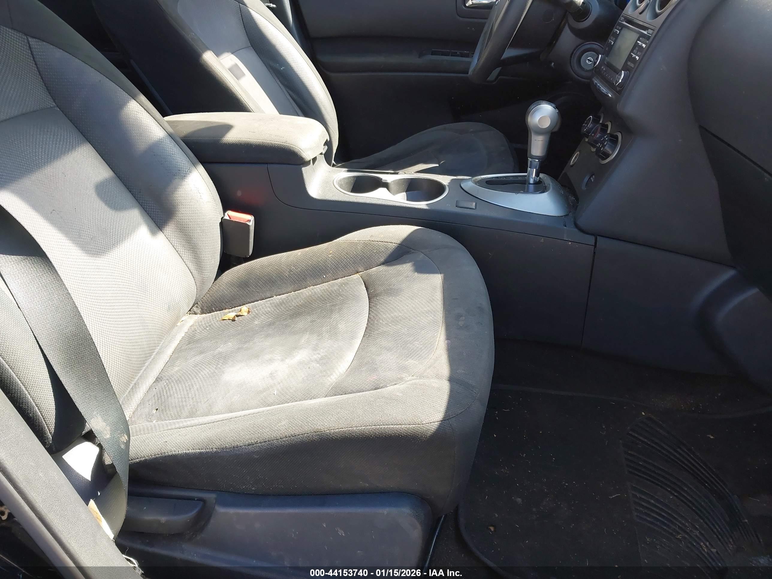 NISSAN ROGUE image 5