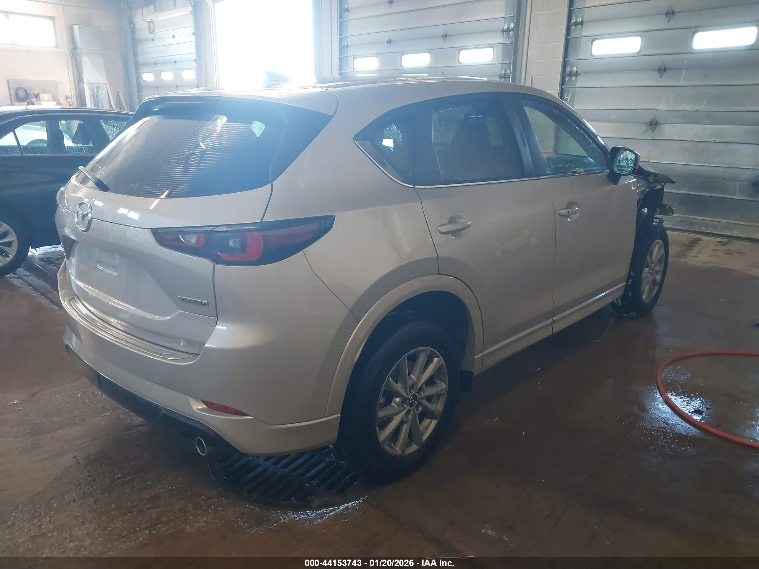 MAZDA CX-5 image 4