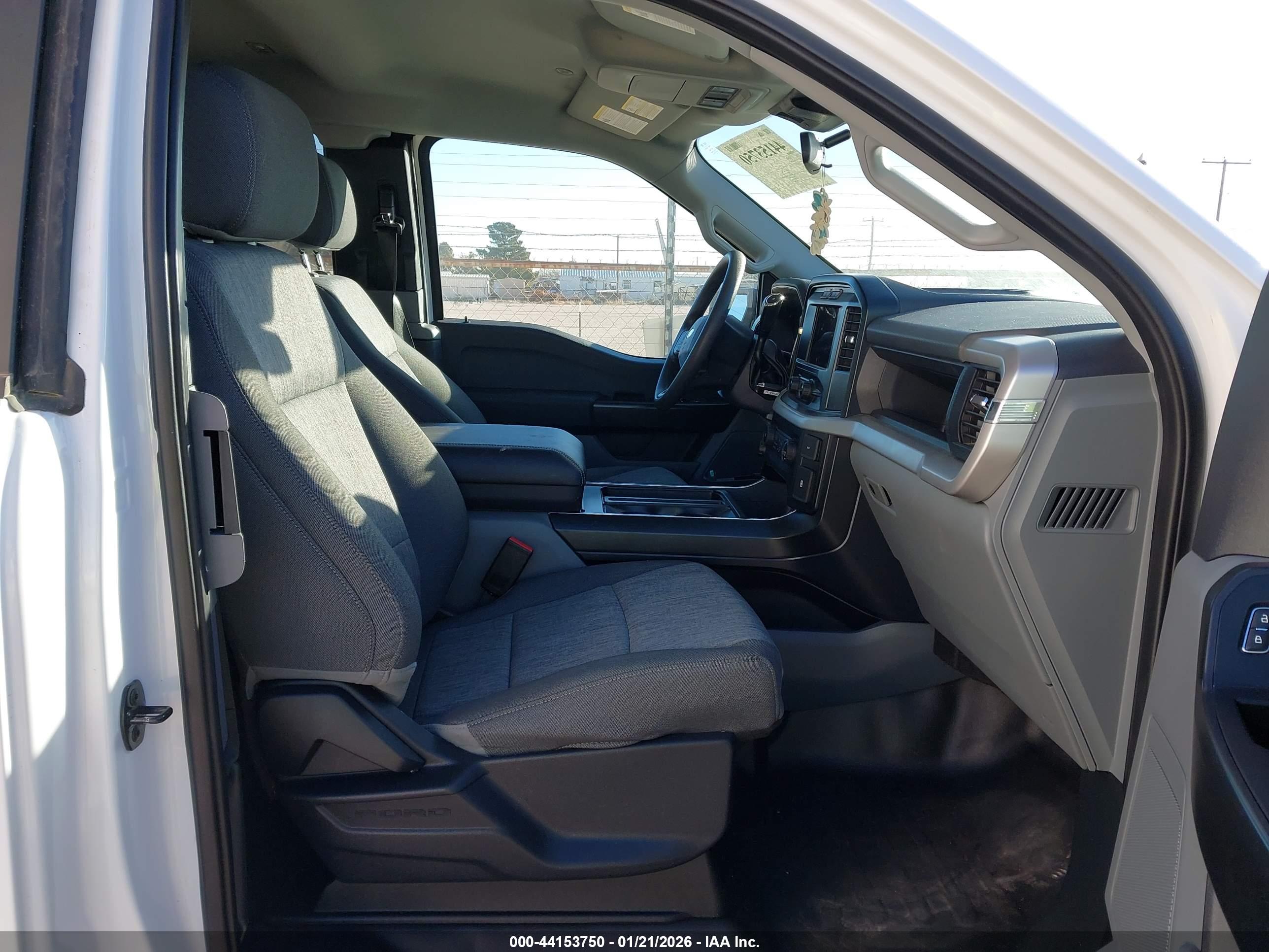 FORD F-150 image 5