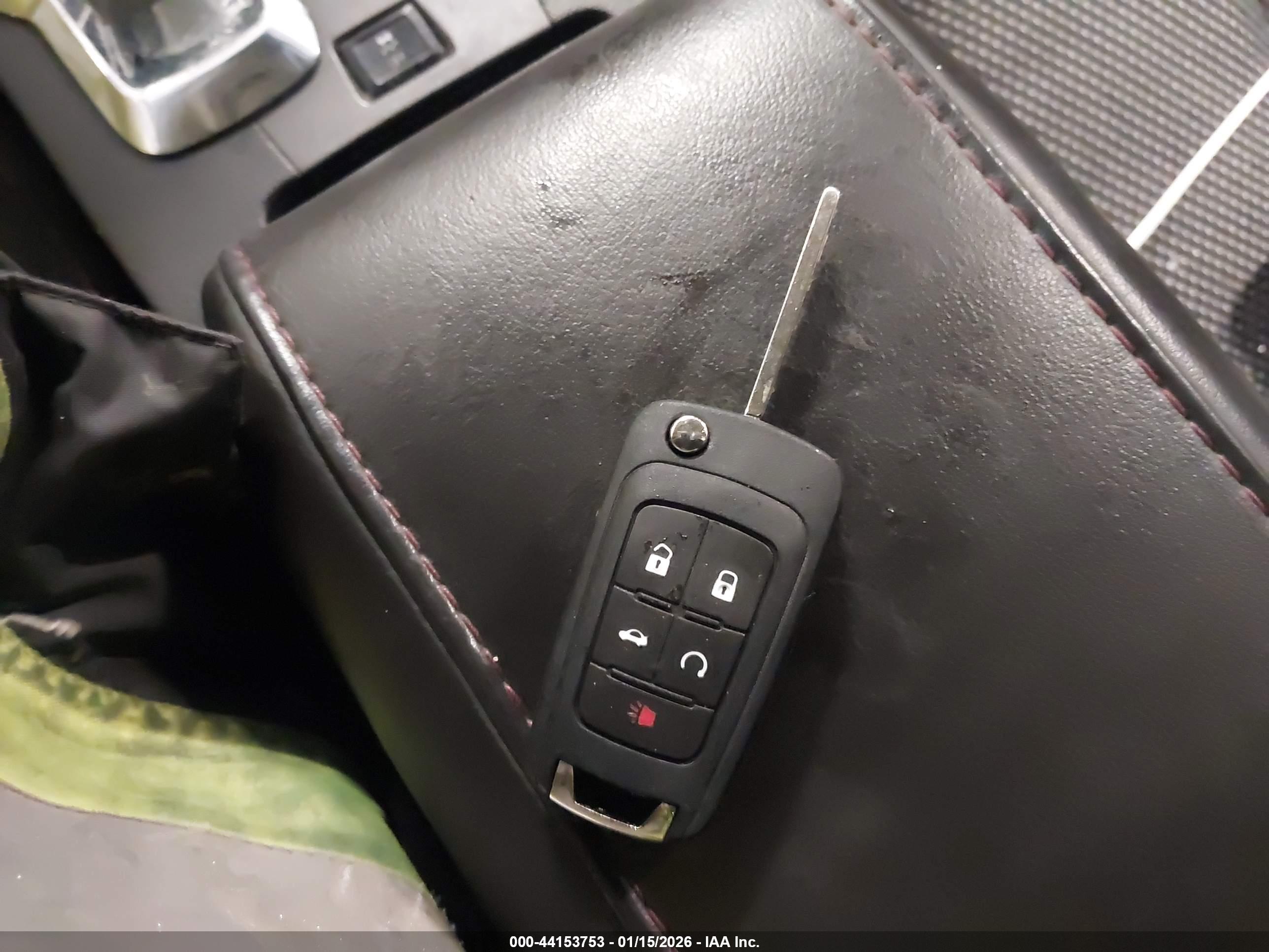 GMC TERRAIN image 11