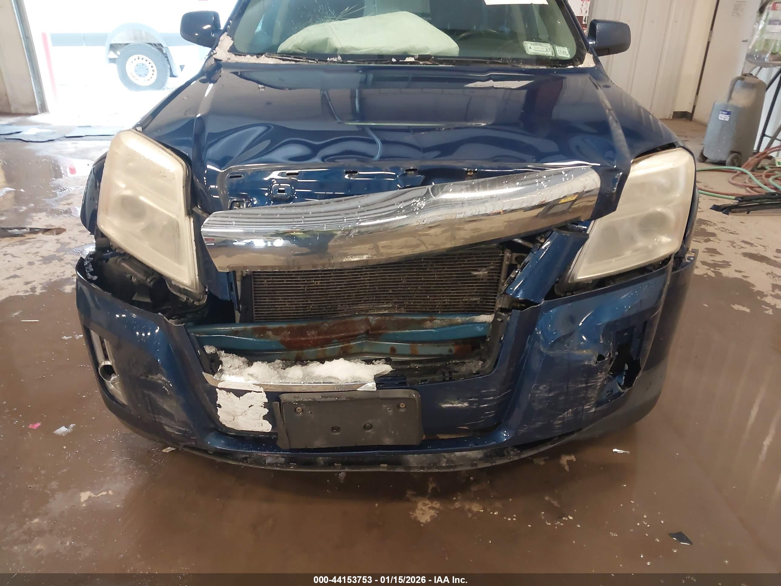 GMC TERRAIN image 6