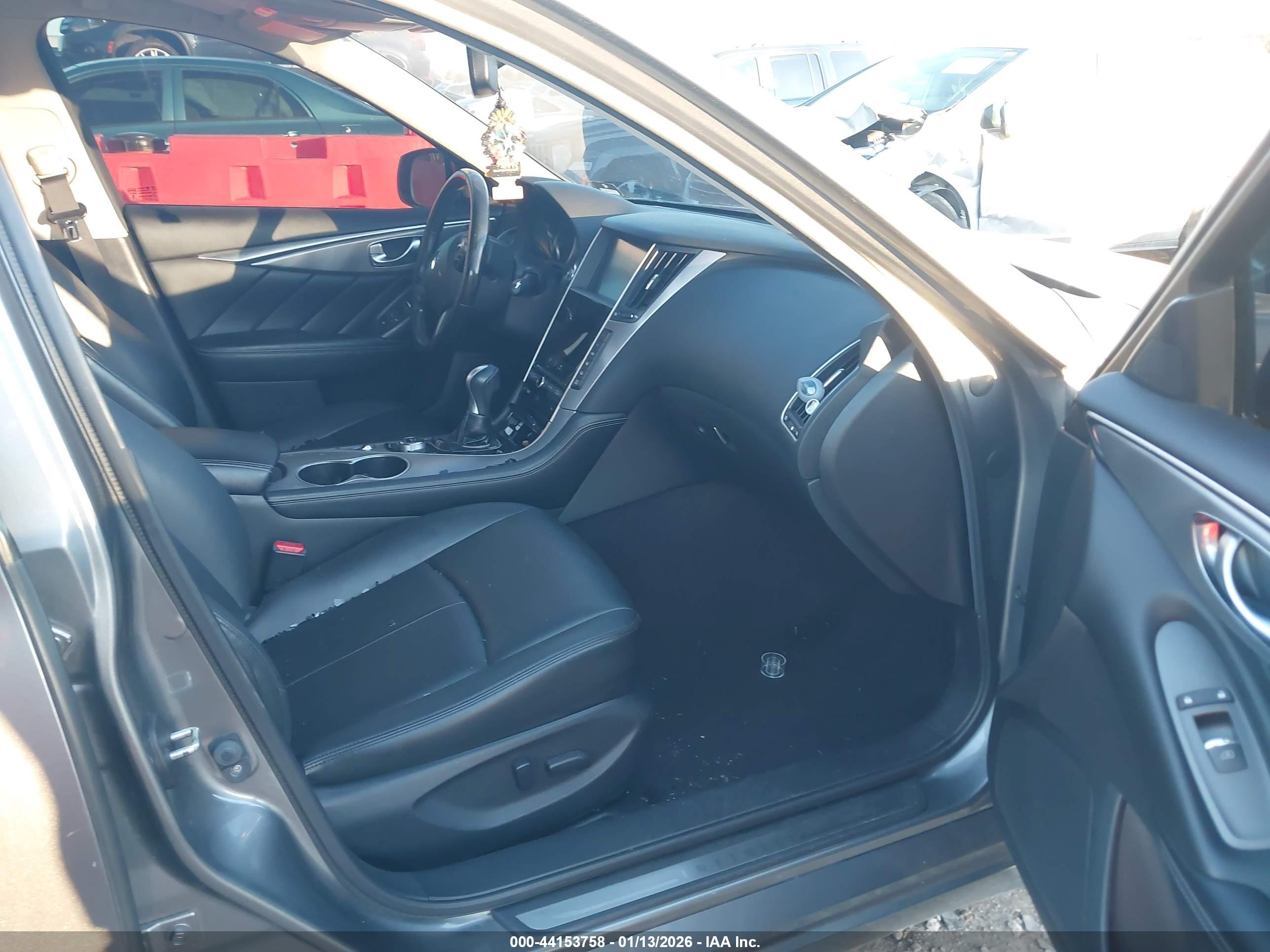 INFINITI Q50 image 5