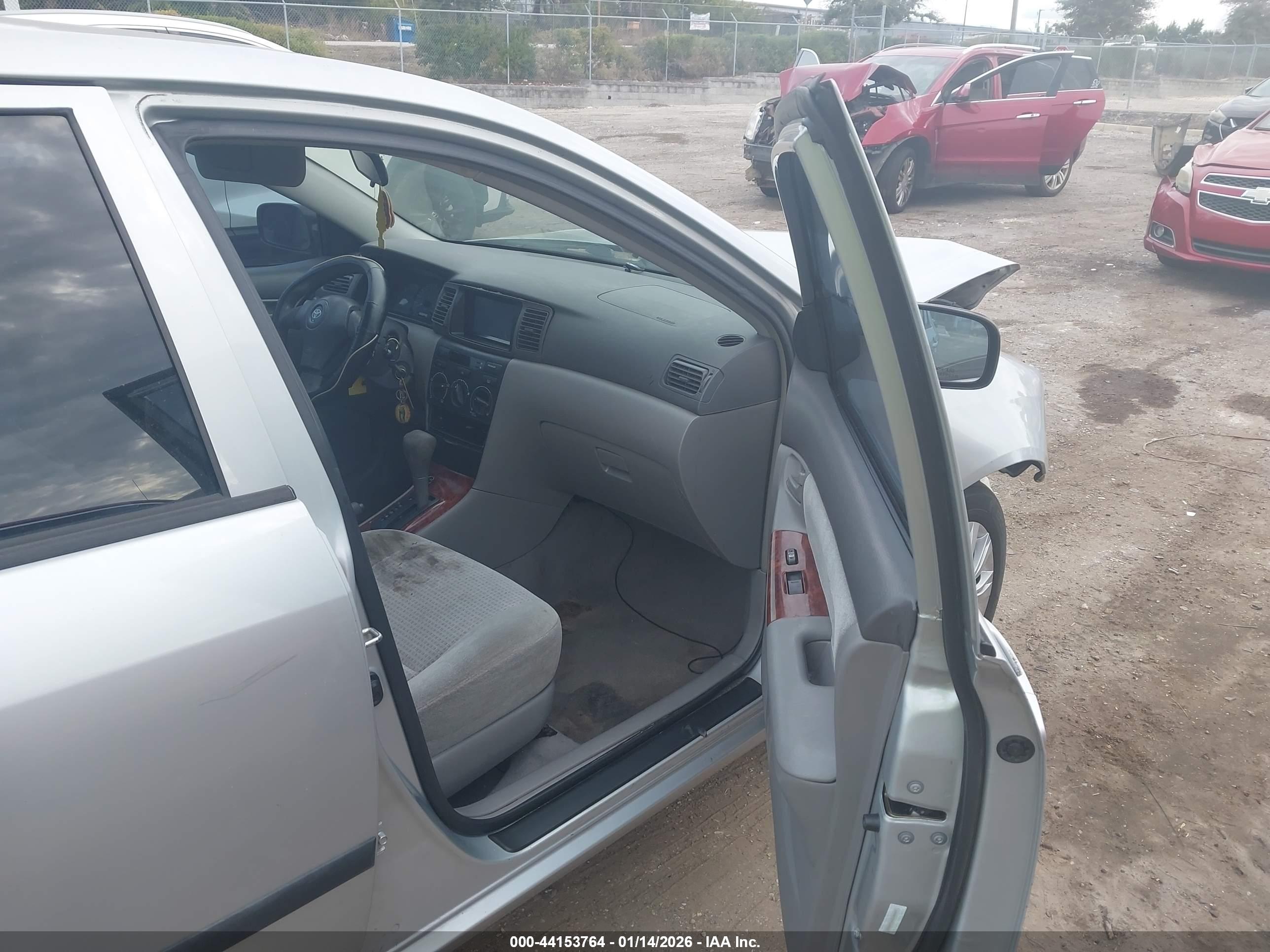 TOYOTA COROLLA image 5
