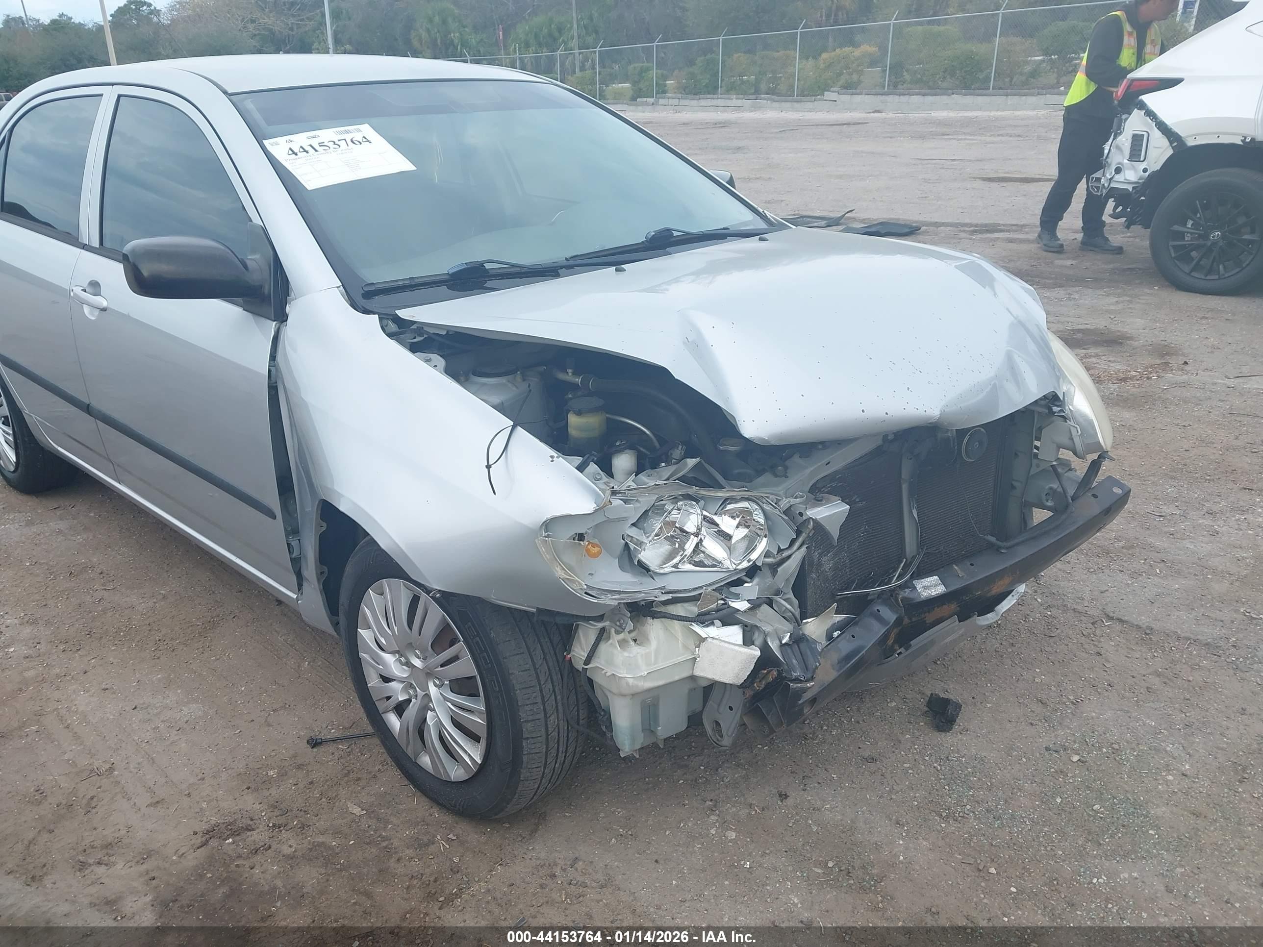 TOYOTA COROLLA image 6