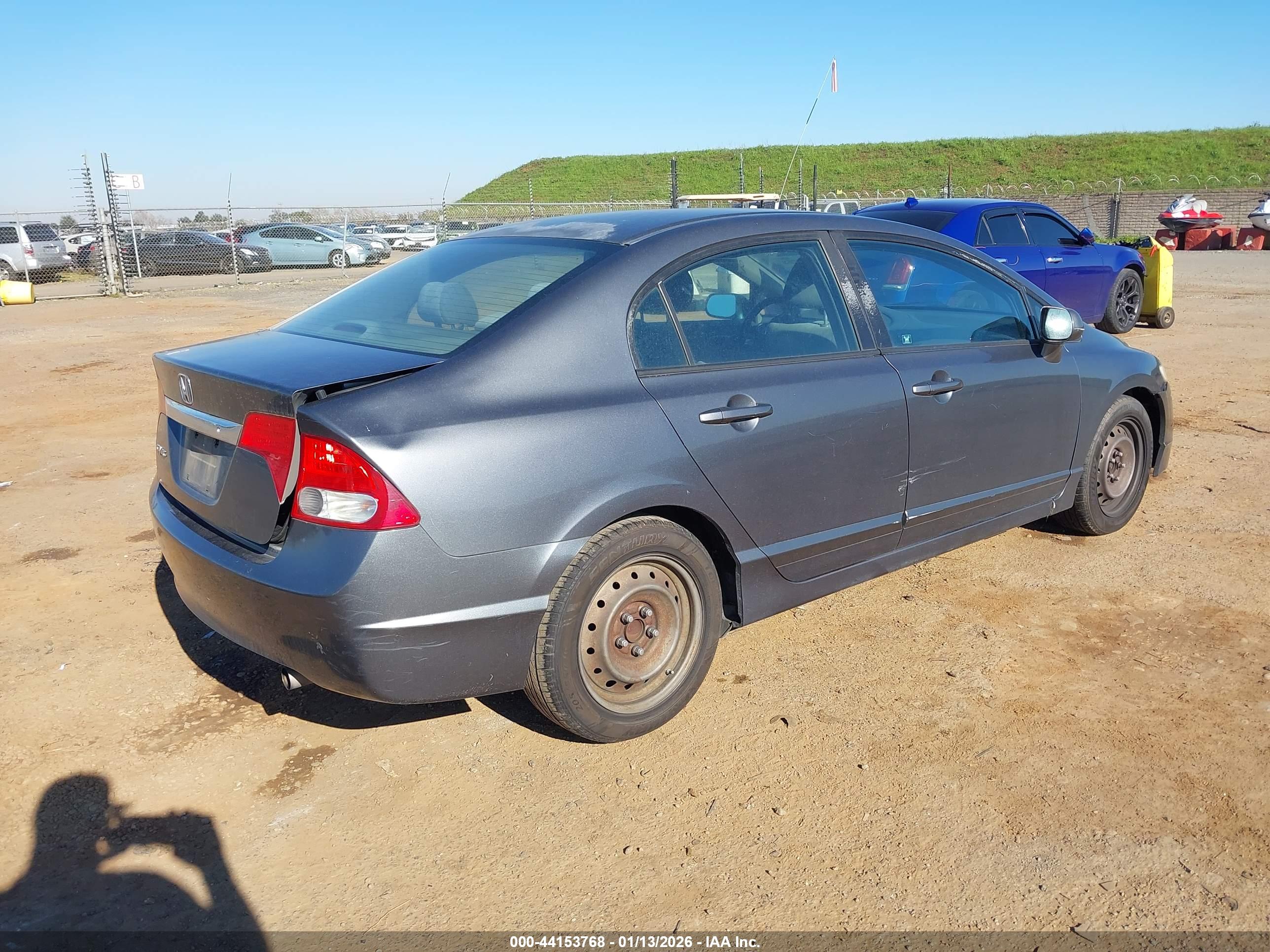 HONDA CIVIC image 4