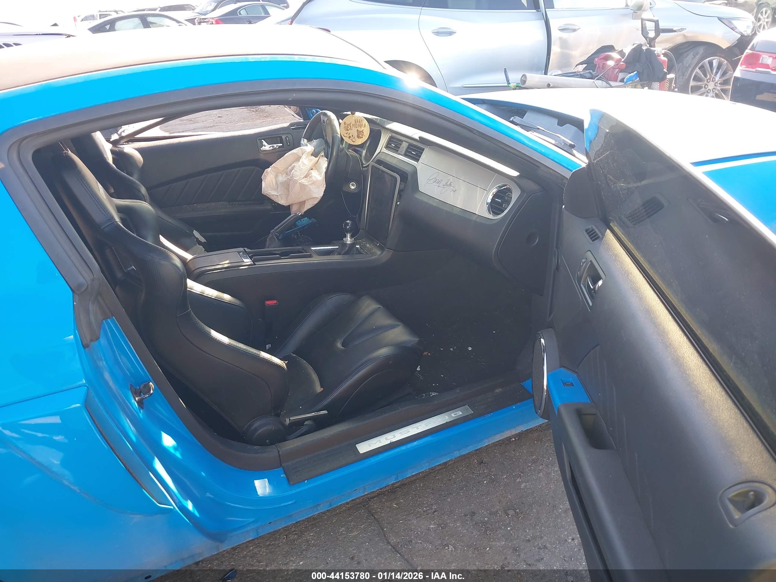 FORD MUSTANG image 5