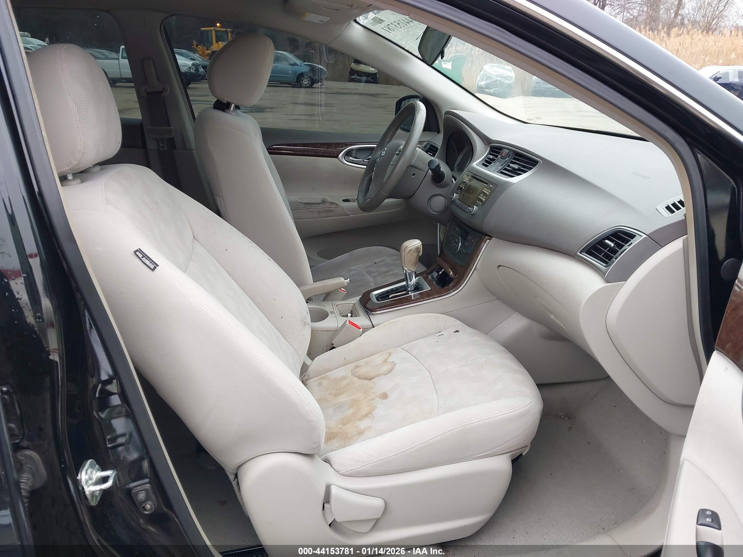 NISSAN SENTRA image 5