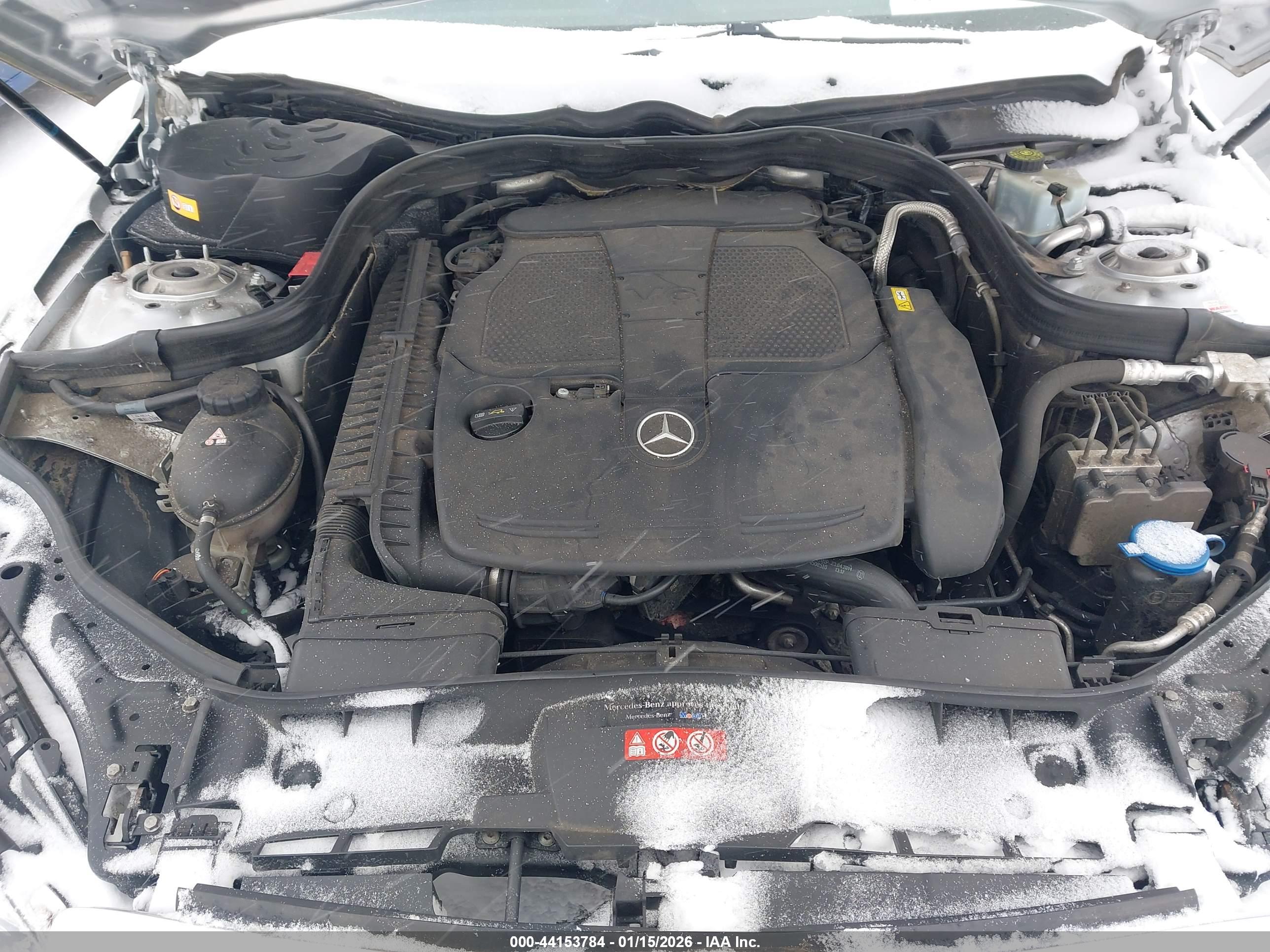 MERCEDES-BENZ E image 10