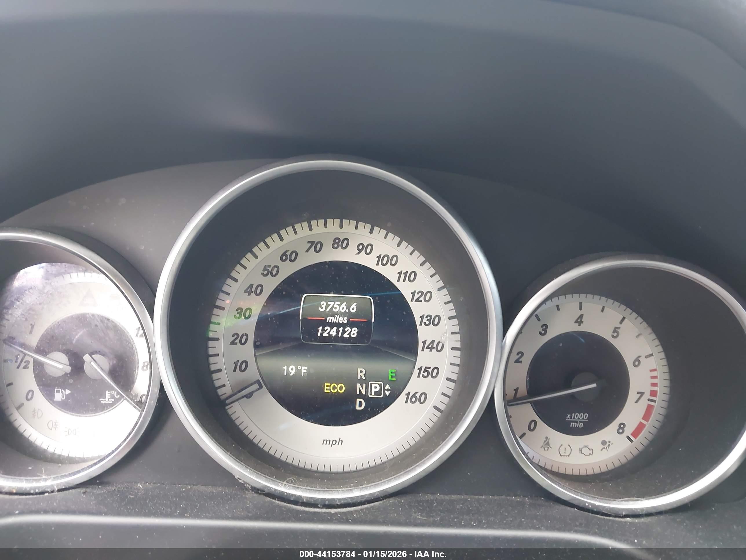 MERCEDES-BENZ E image 7