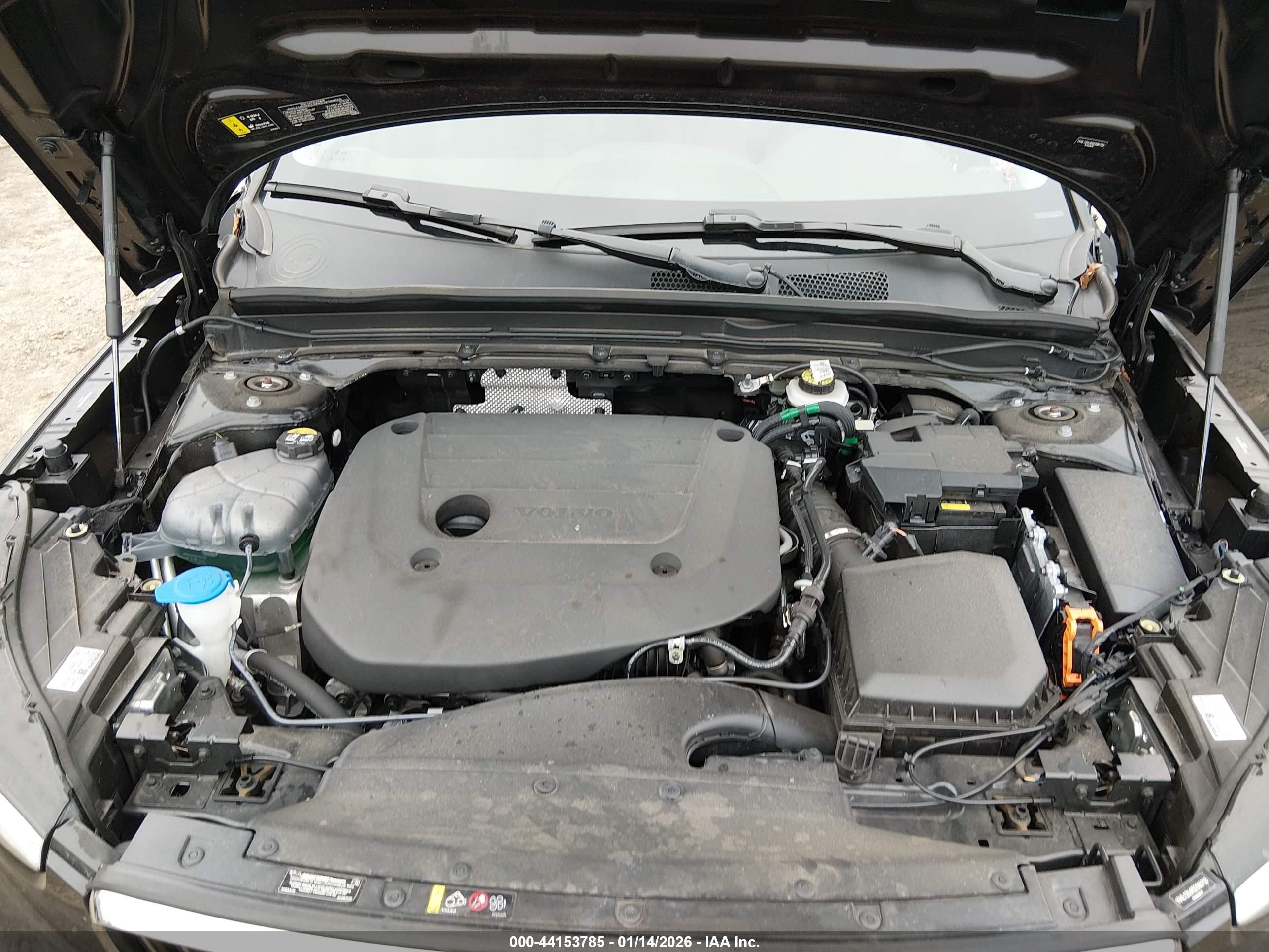 VOLVO XC40 image 10