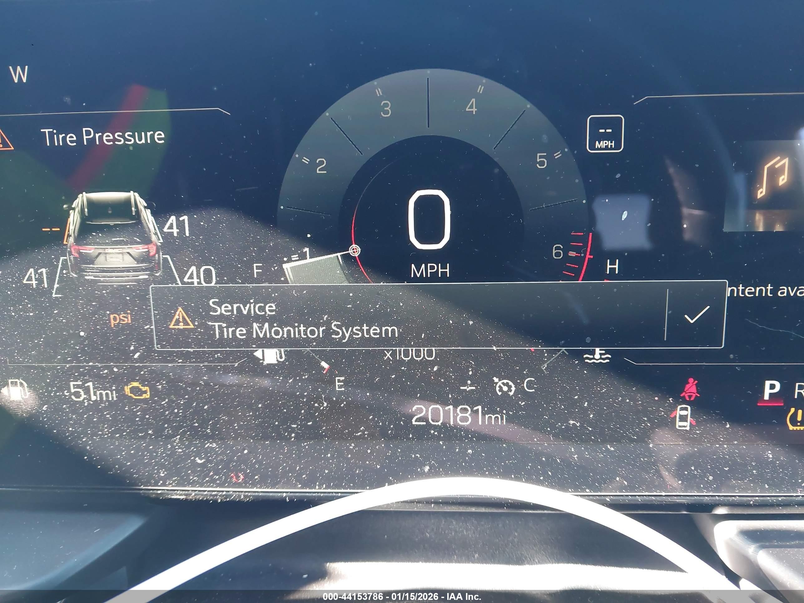 GMC TERRAIN image 7