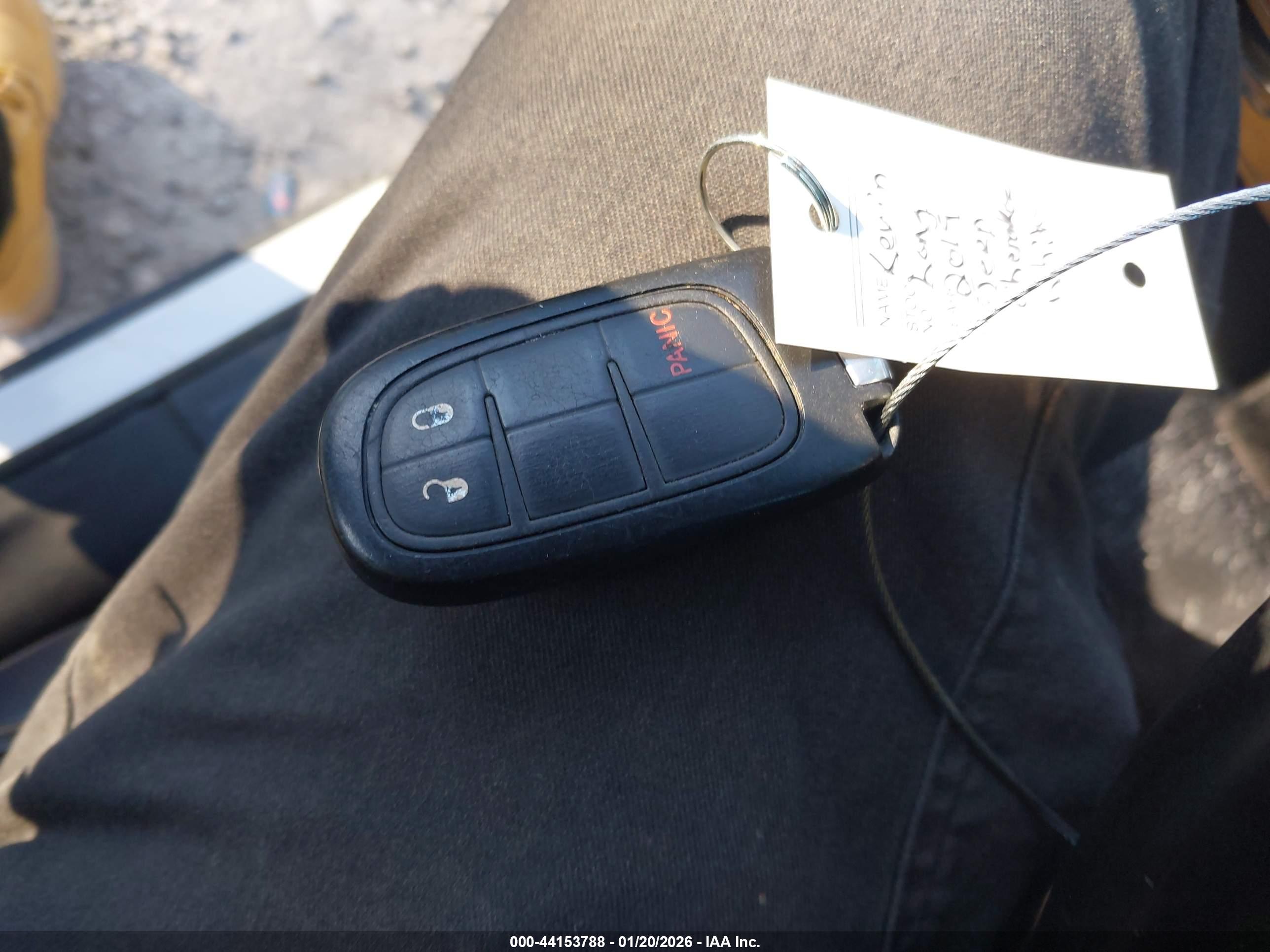 JEEP CHEROKEE image 11