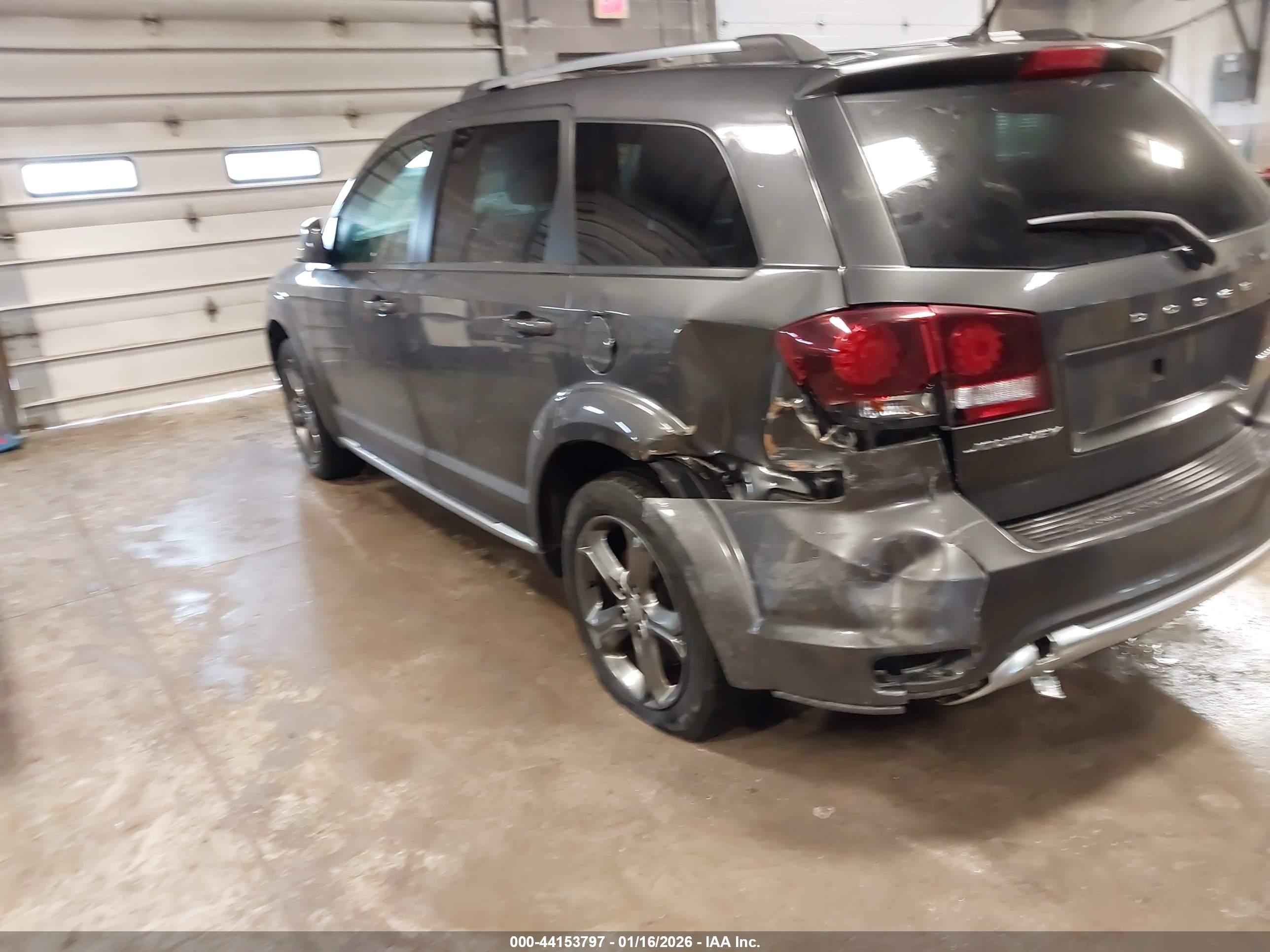 DODGE JOURNEY image 3