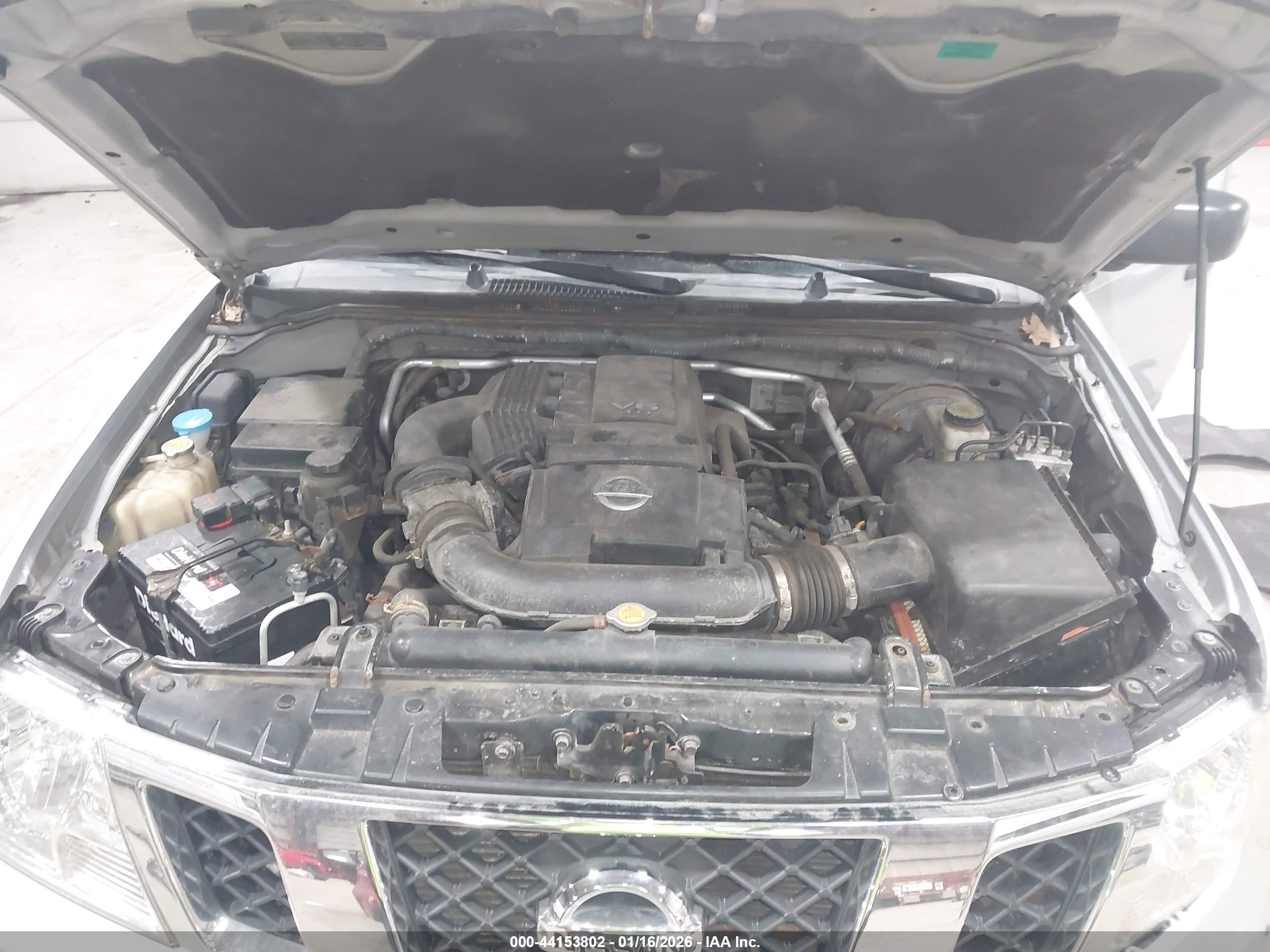 NISSAN FRONTIER image 10