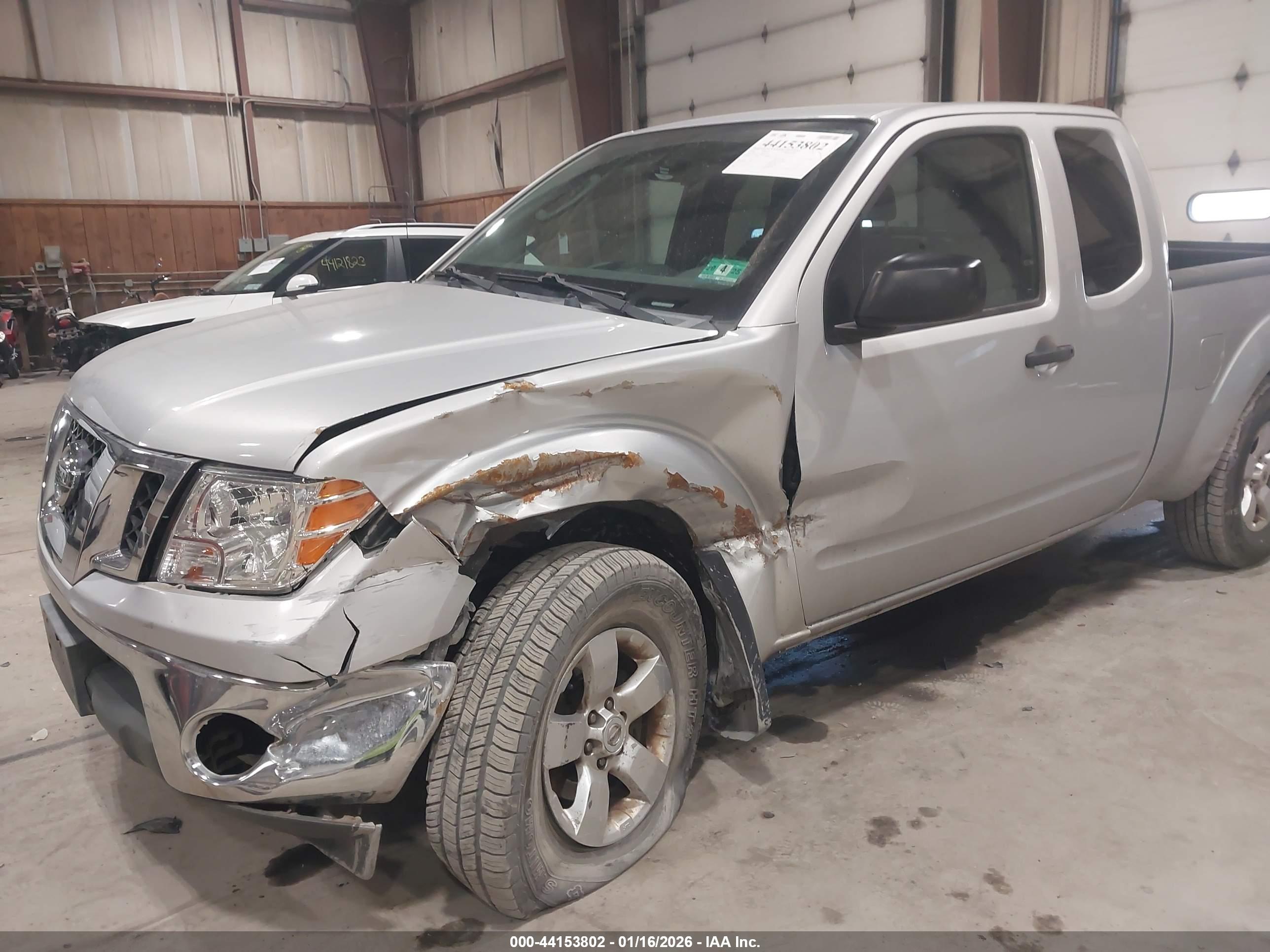 NISSAN FRONTIER image 6