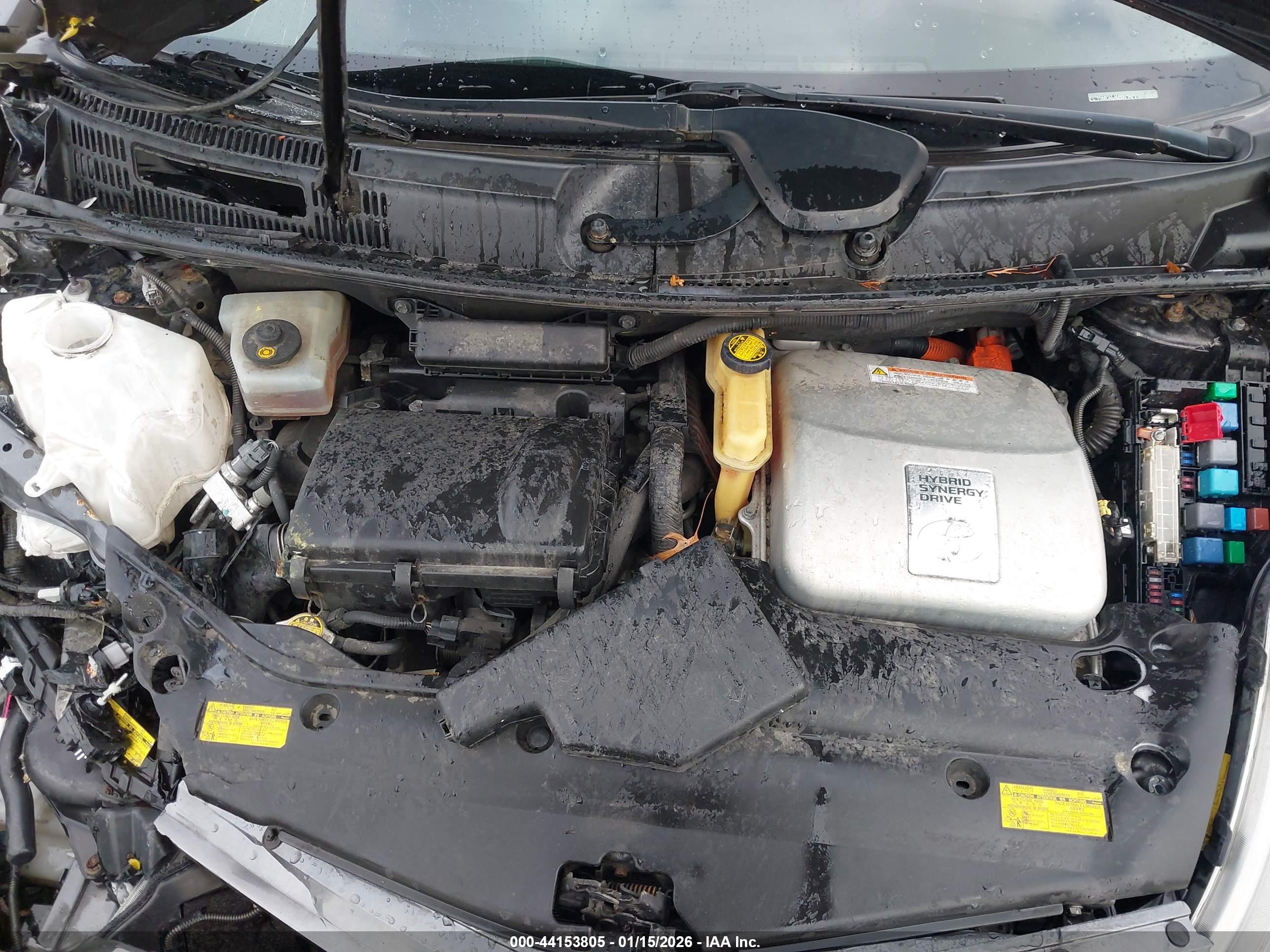 TOYOTA PRIUS image 10