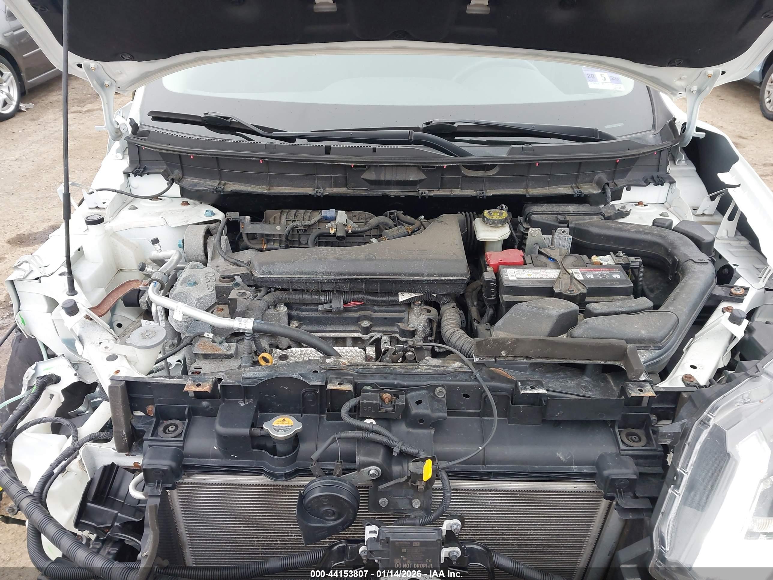 NISSAN ROGUE image 10