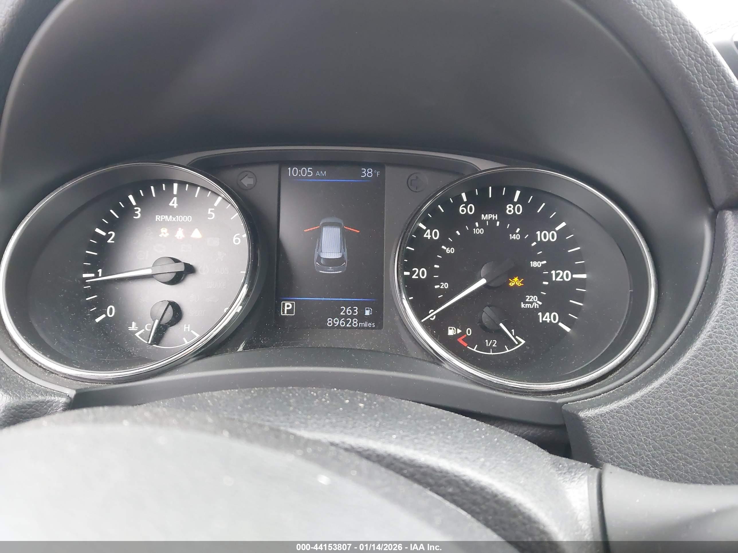 NISSAN ROGUE image 7