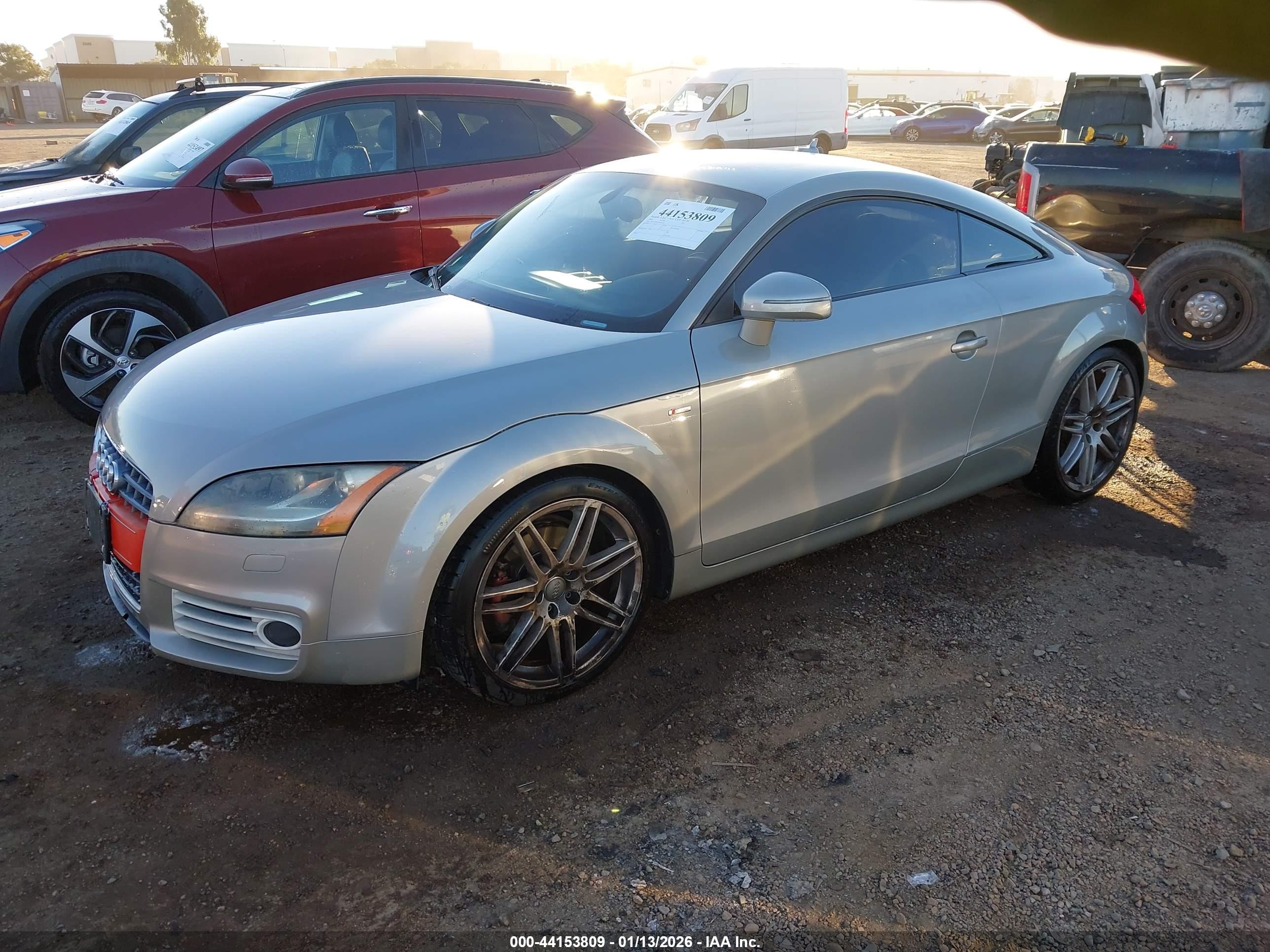AUDI TT image 2