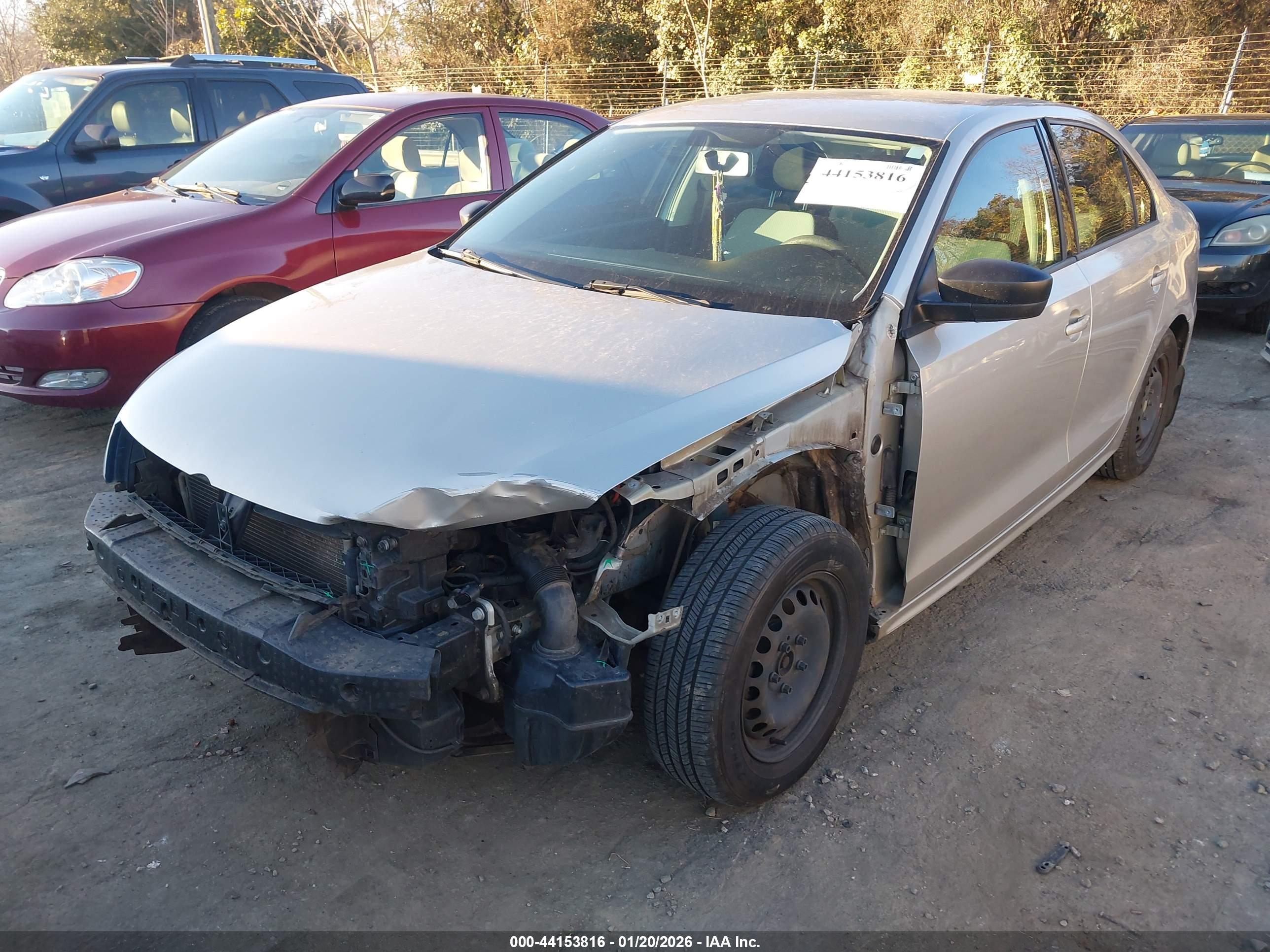 VOLKSWAGEN JETTA image 6