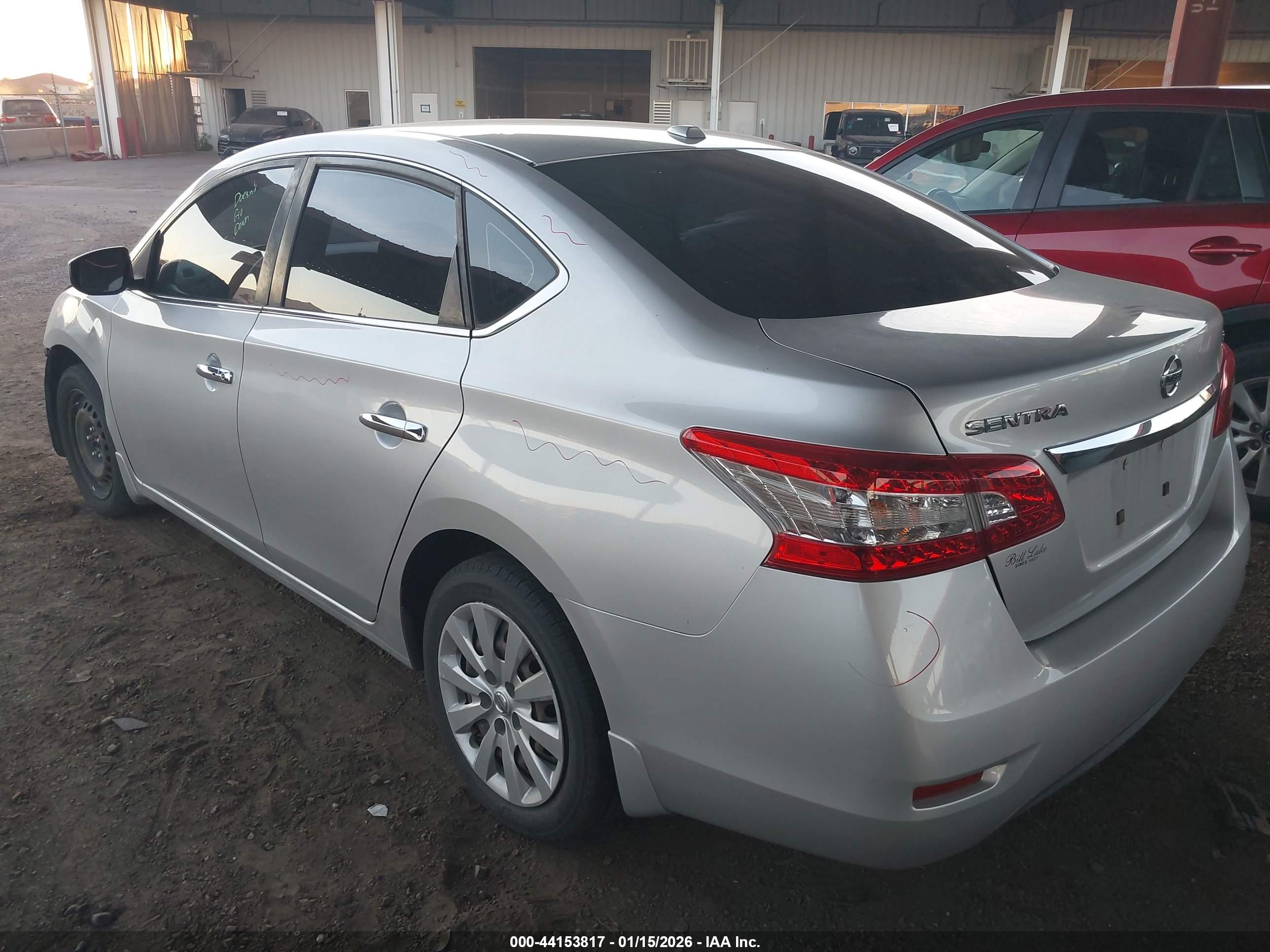 NISSAN SENTRA image 3
