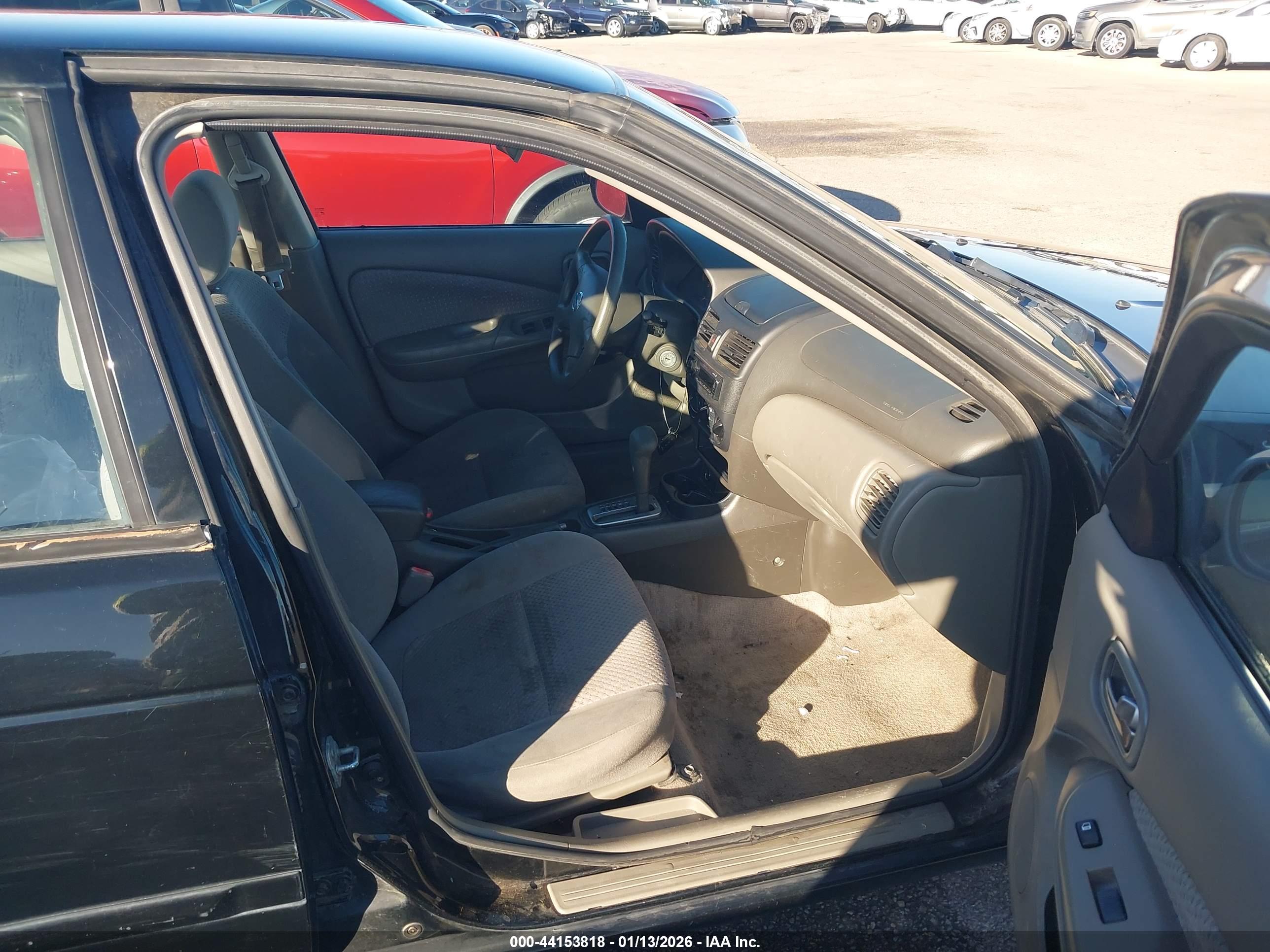 NISSAN SENTRA image 5