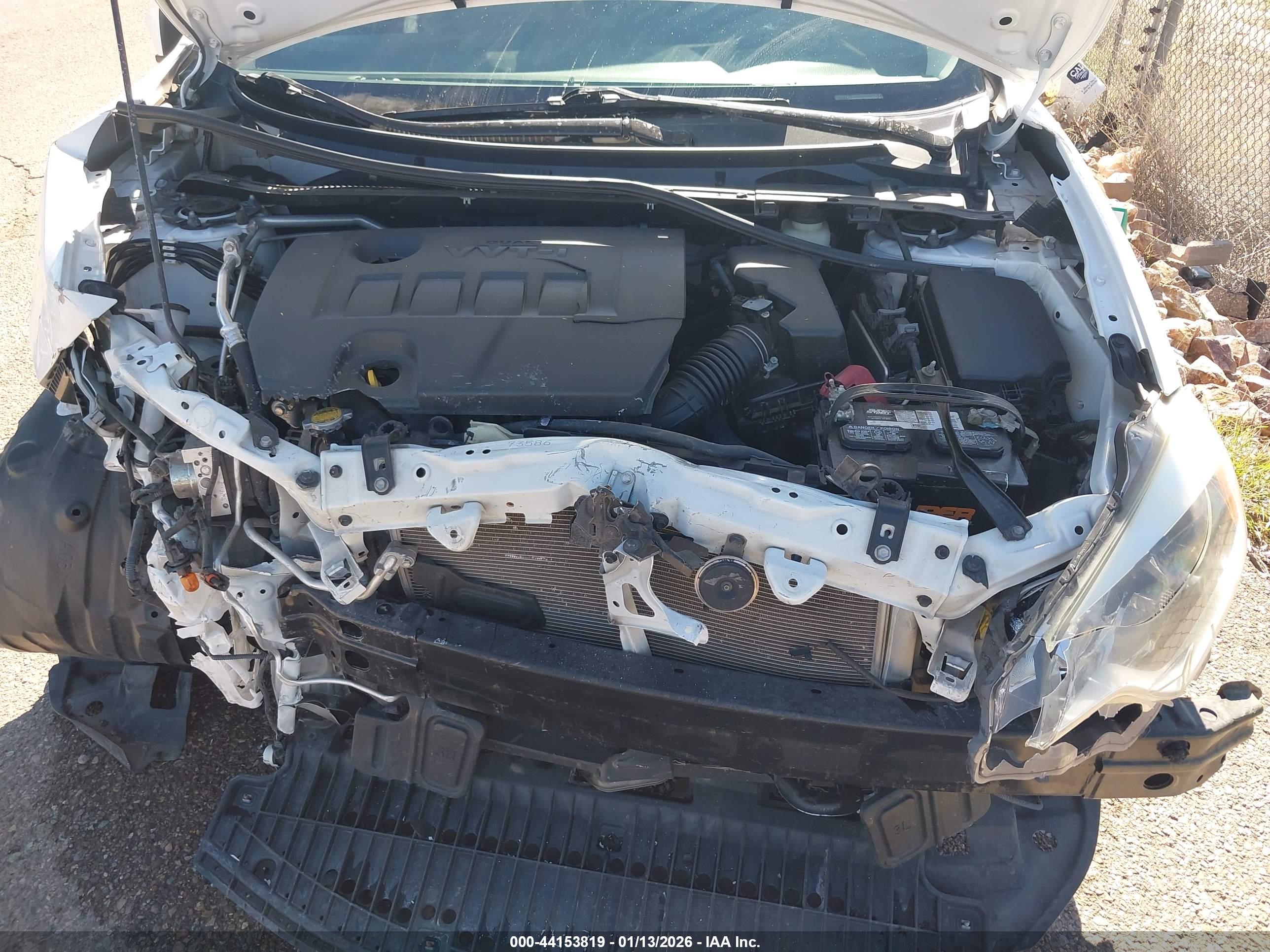 TOYOTA COROLLA image 10