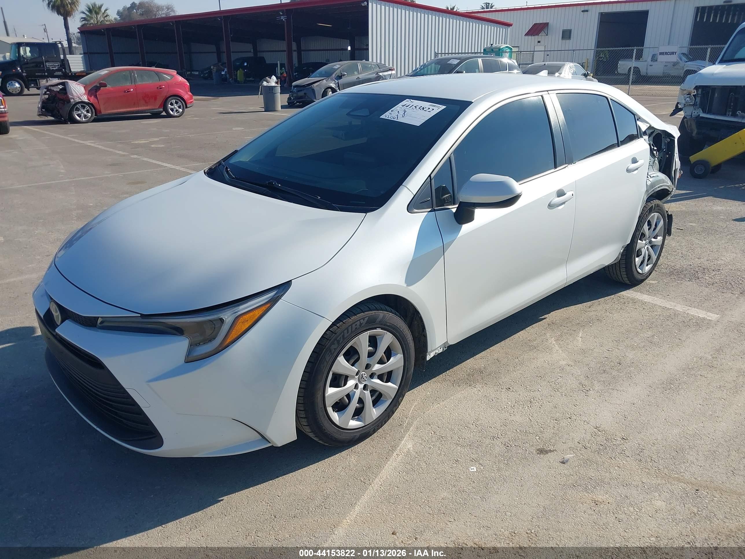 TOYOTA COROLLA image 2