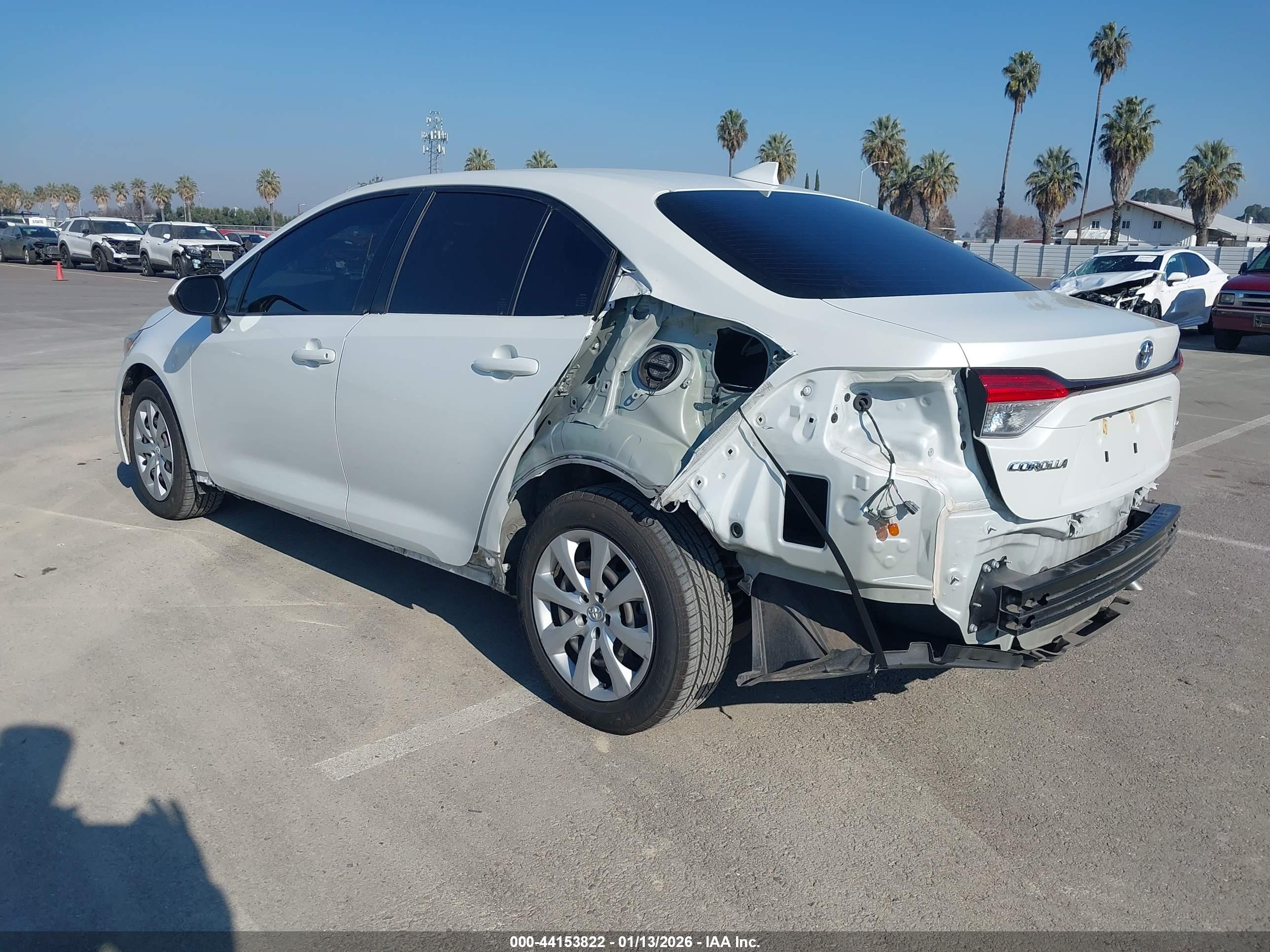 TOYOTA COROLLA image 3
